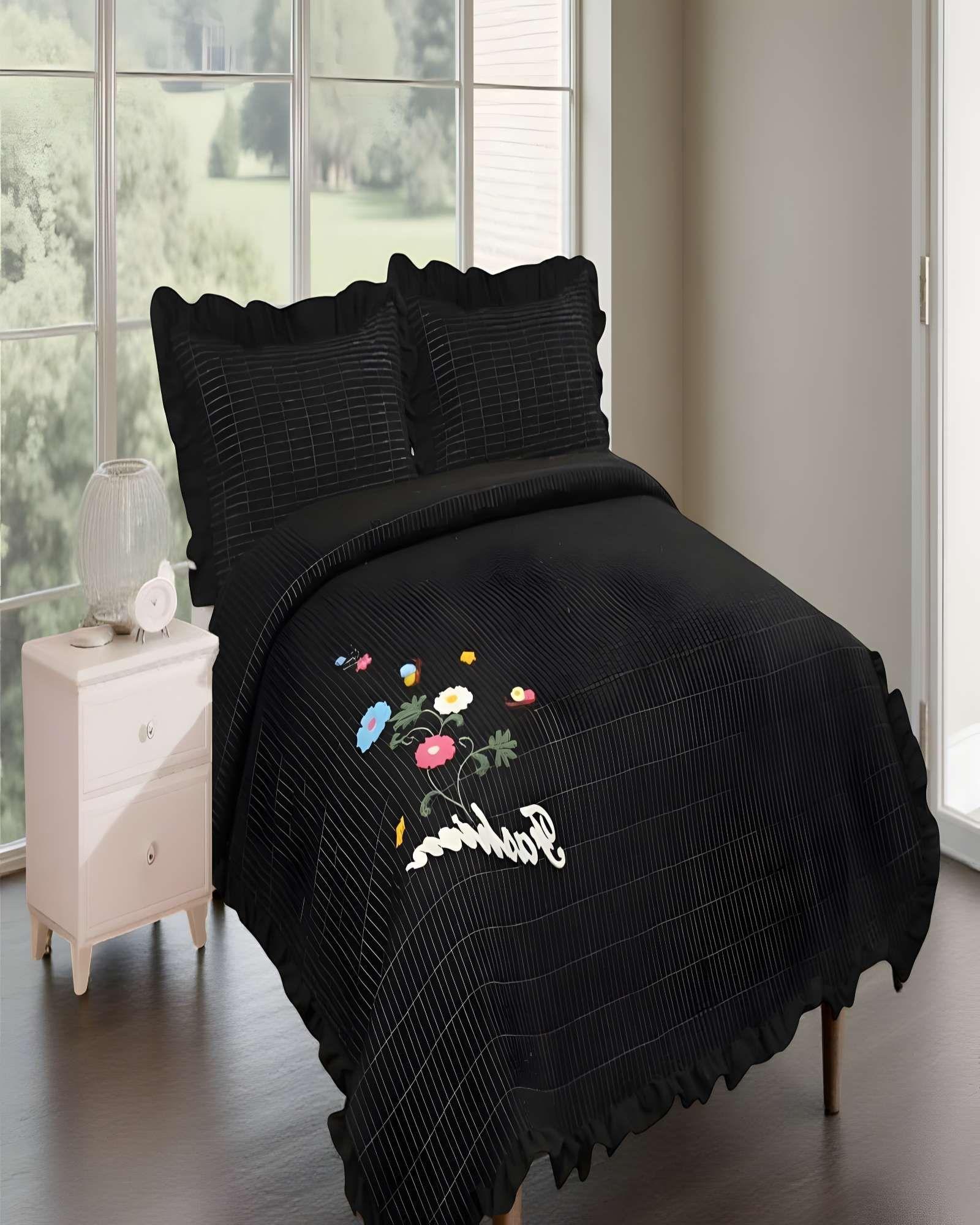 CUBRECAMA QUILT DE VERANO CON FLORES BORDADAS 2 PLAZAS NEGRO-3
