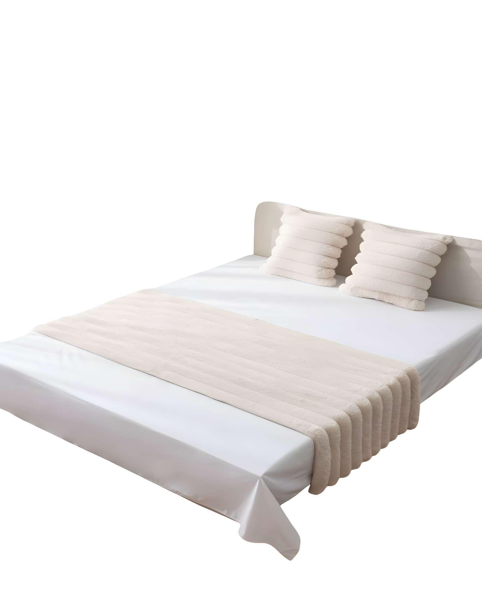 JUEGO DE PIECERA CON DOS FUNDAS DE COJIN MODELO LINEAL KING BEIGE-0