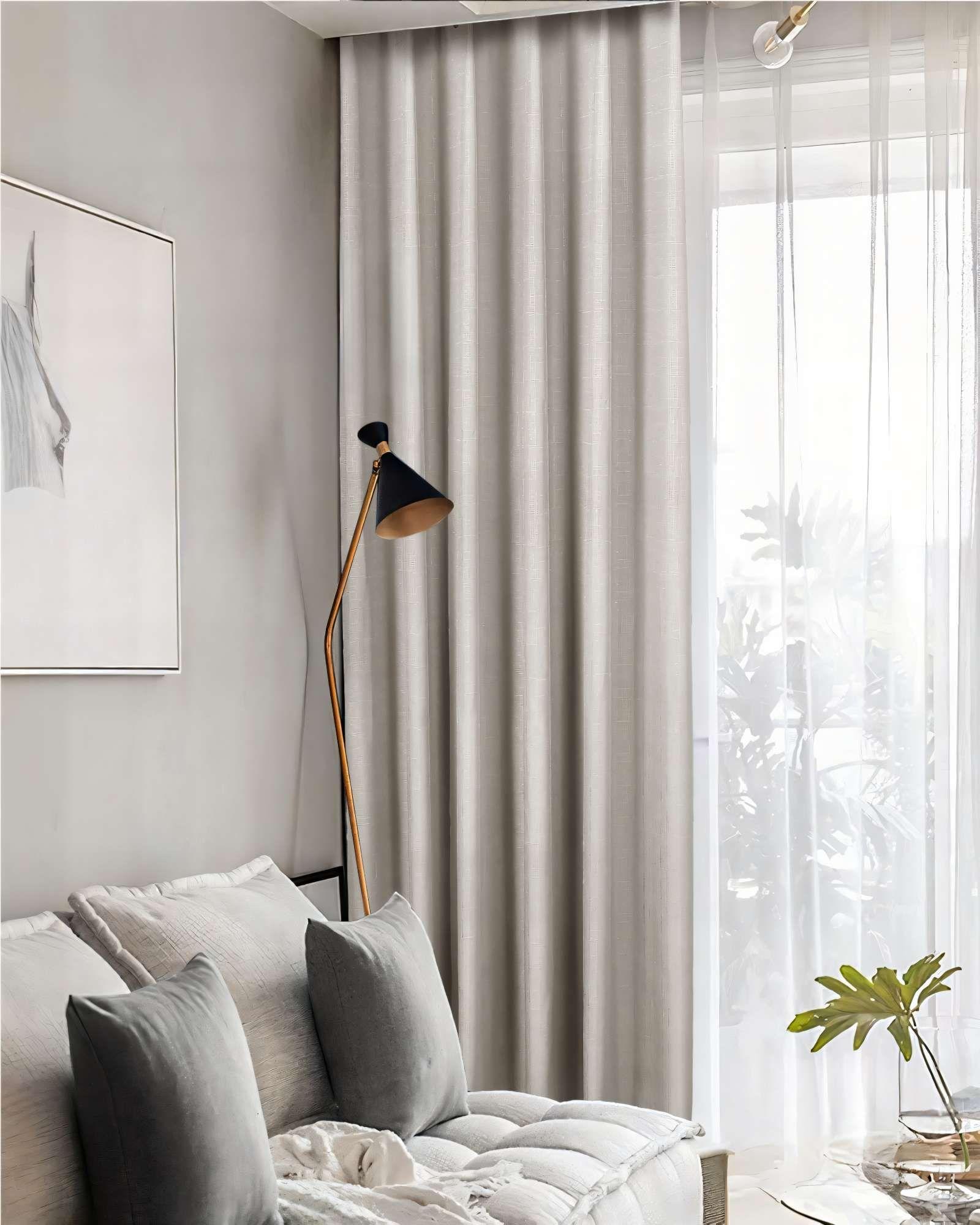 CORTINA BLACKOUT ENGOMADA 2 PAÑOS COLOR GRIS CLARO-2