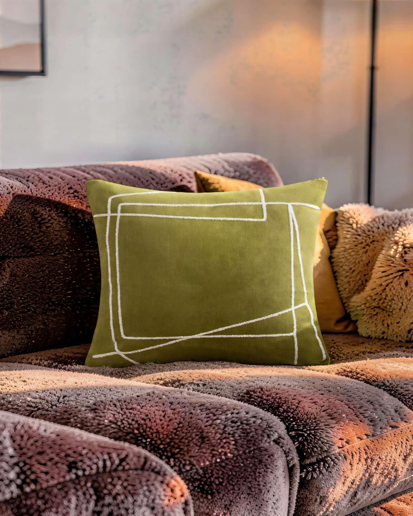 PACK DE 2 FUNDAS DE COJIN 45CMX45CM BORDADO DE LINEA COLOR VERDE-2