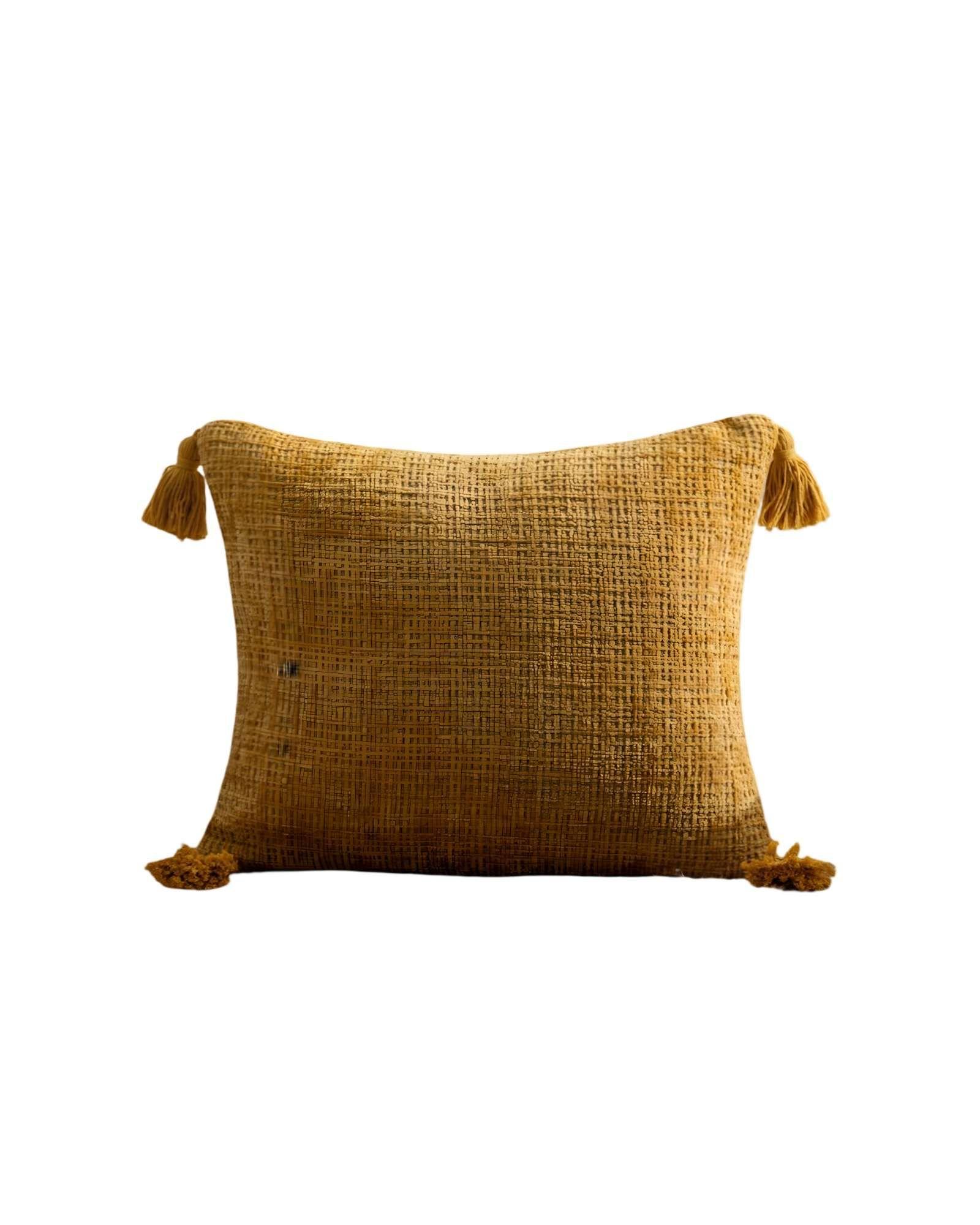 SET DE 4 FUNDAS DE COJIN CHENILLE CON BORLAS 45X45 AMARILLO-1