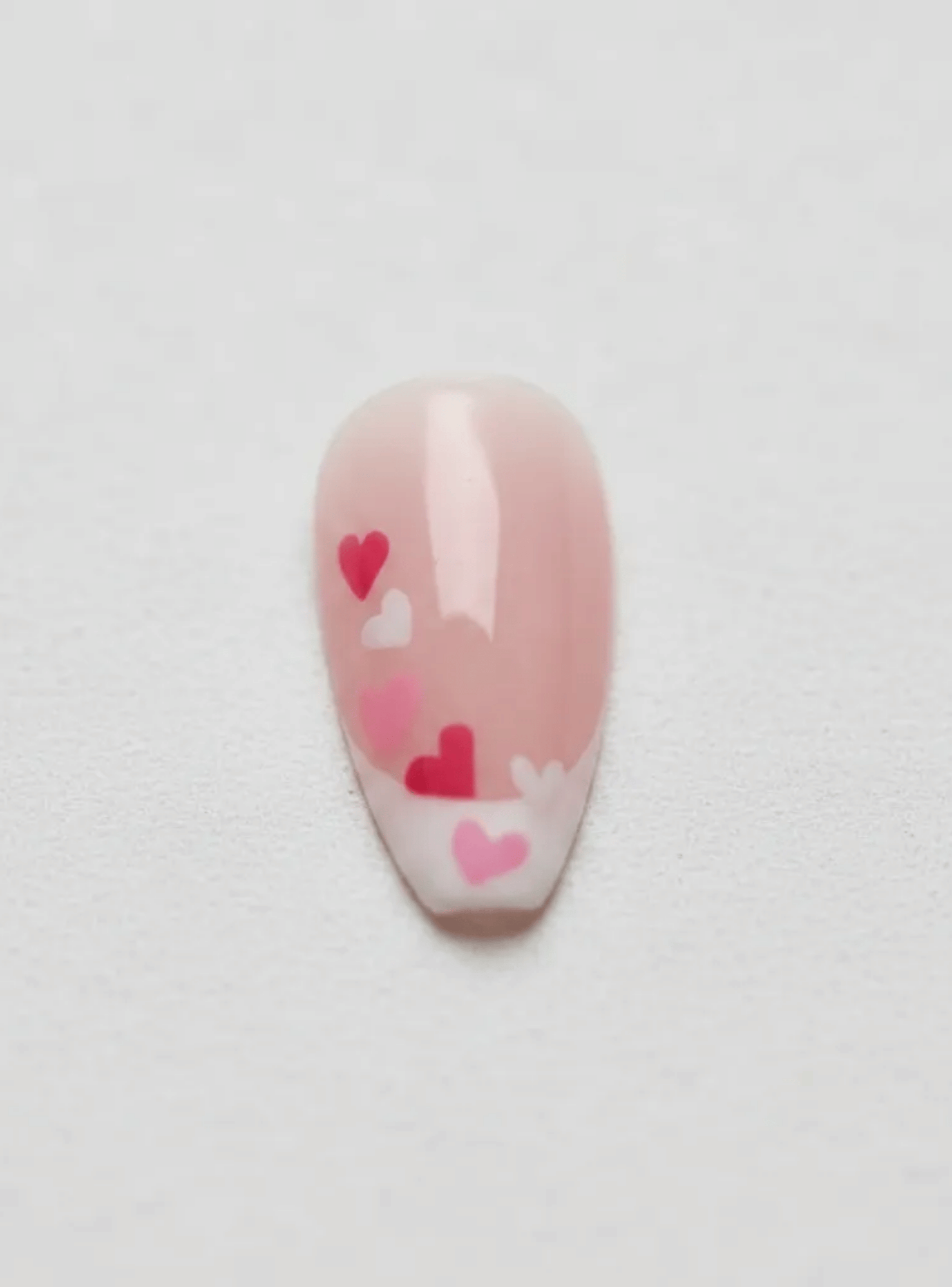 Uñas Press On Acabado Natural Punta Francesa Con Corazon-3