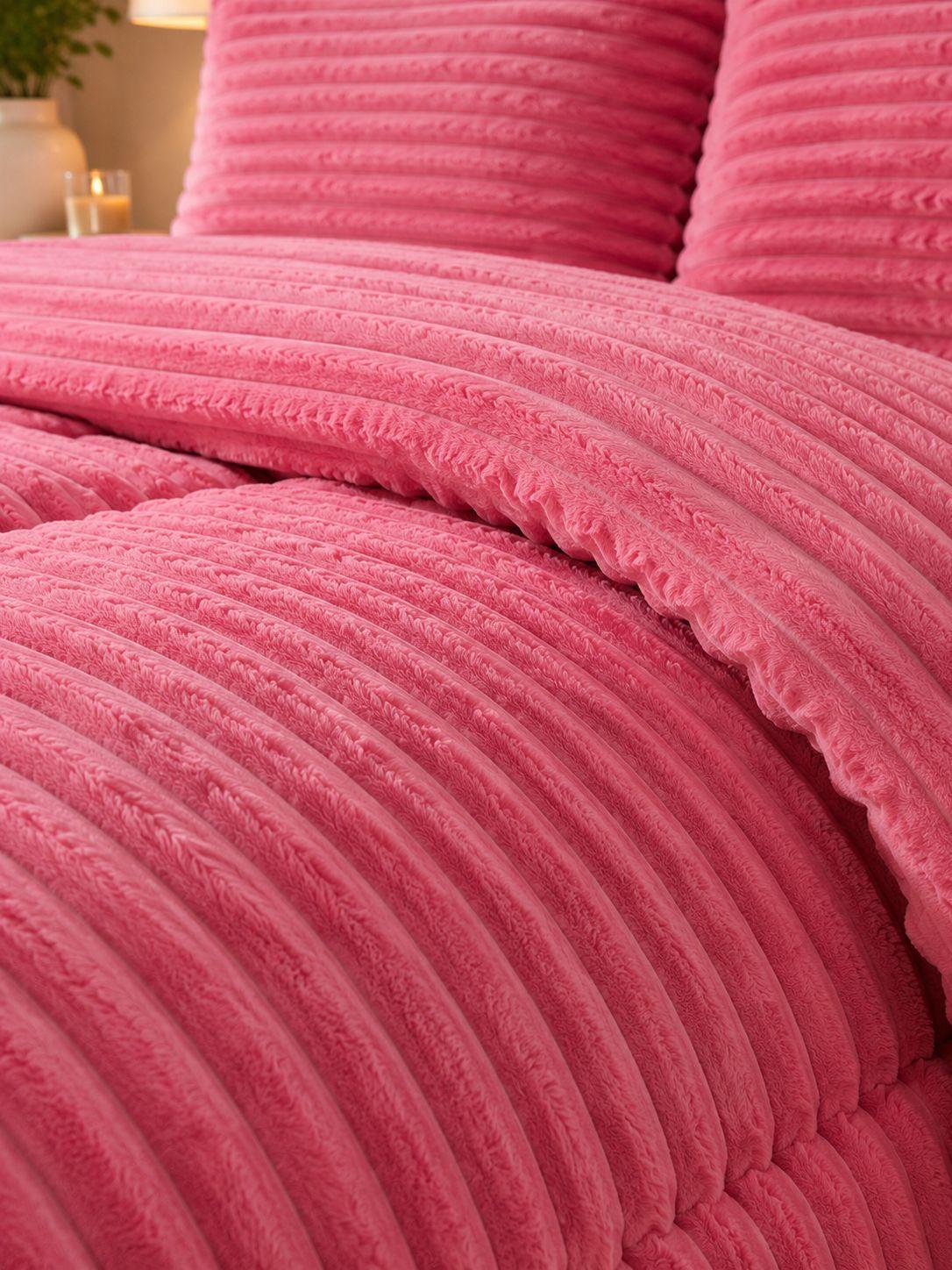Cubrecama de Invierno Plush Acanalado con Chiporro 2 Plazas Color Rosado-2