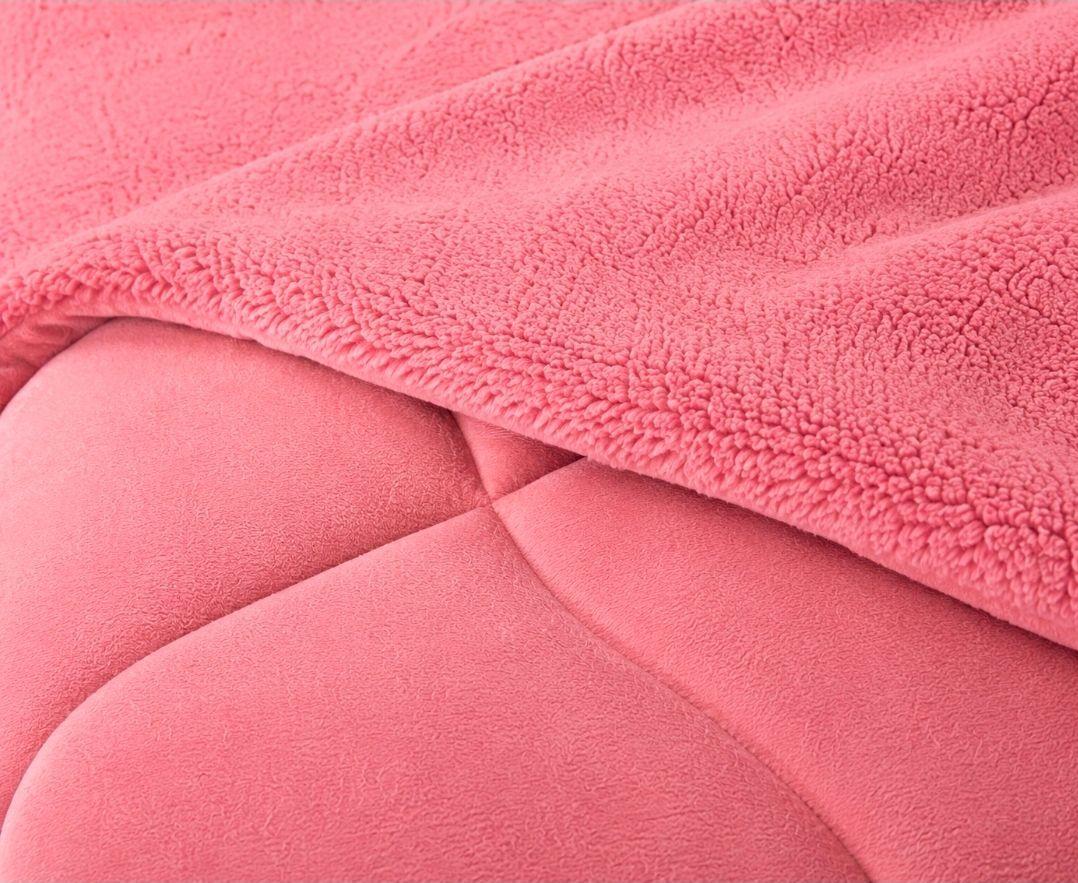 Cubrecama de Invierno Plush con Chiporro King Color Rosado-2