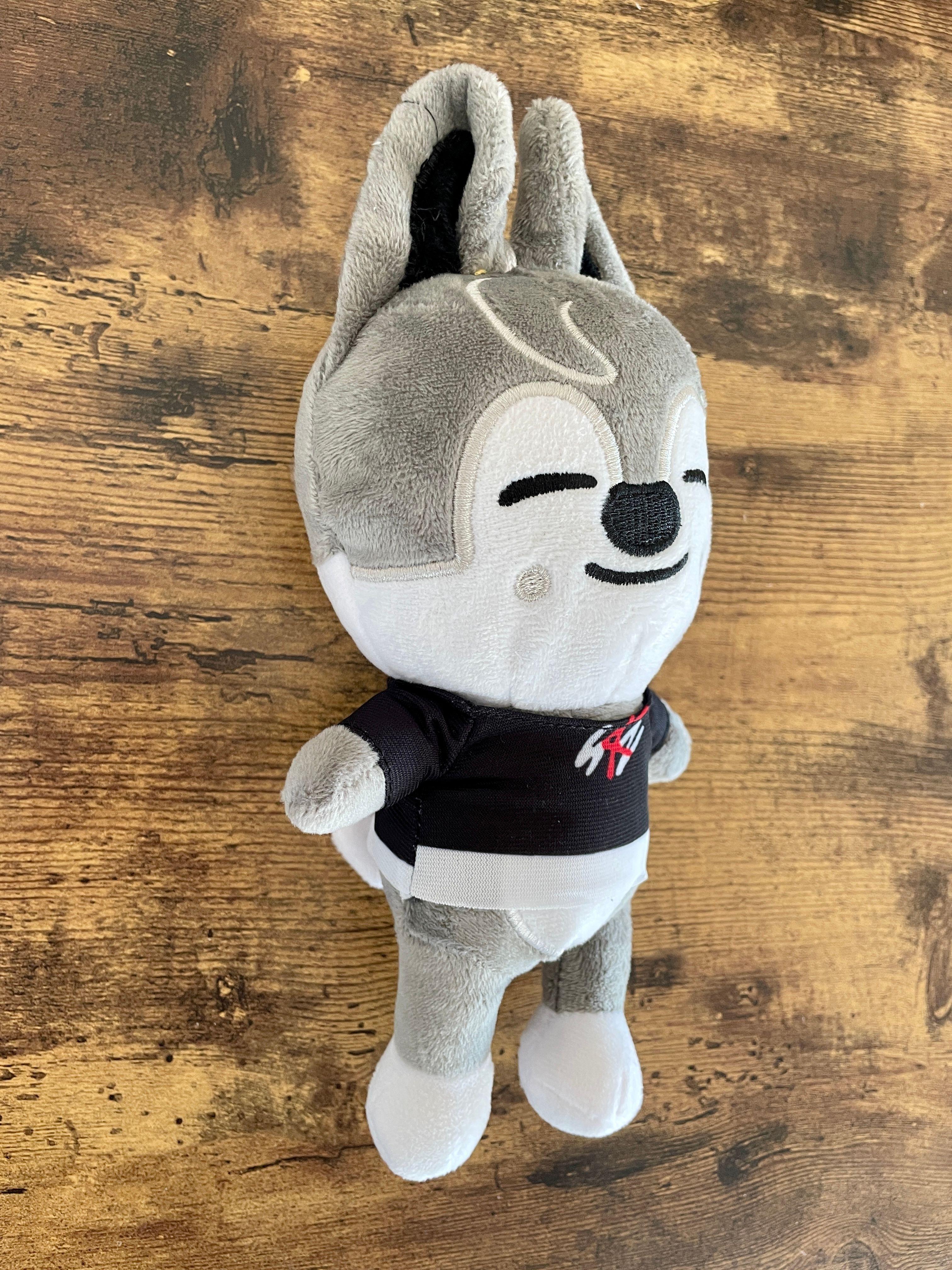 Peluche Skzoo Wolf Chan de Stray Kids-2