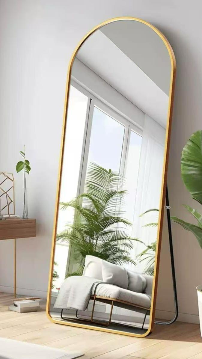 Espejo pedestal y colgante a la pared Tamaño 62x167-0