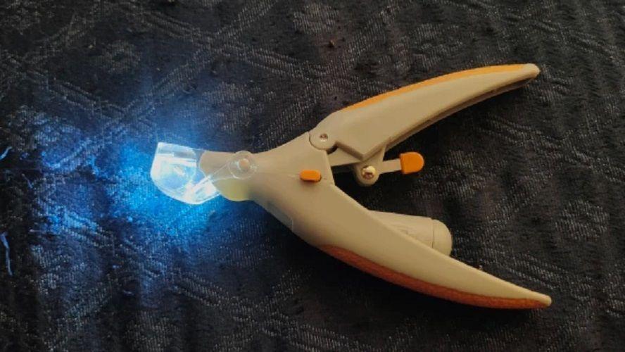 Cortauñas para mascotas con luz led perros y gatos profesional Tijera iluminada-5