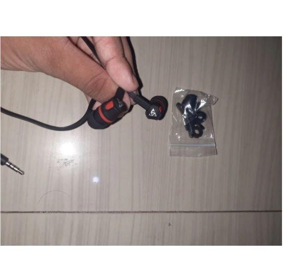 Audífonos Con Cable y Microfono para smartphone Auxiliar Jack 3,5-2