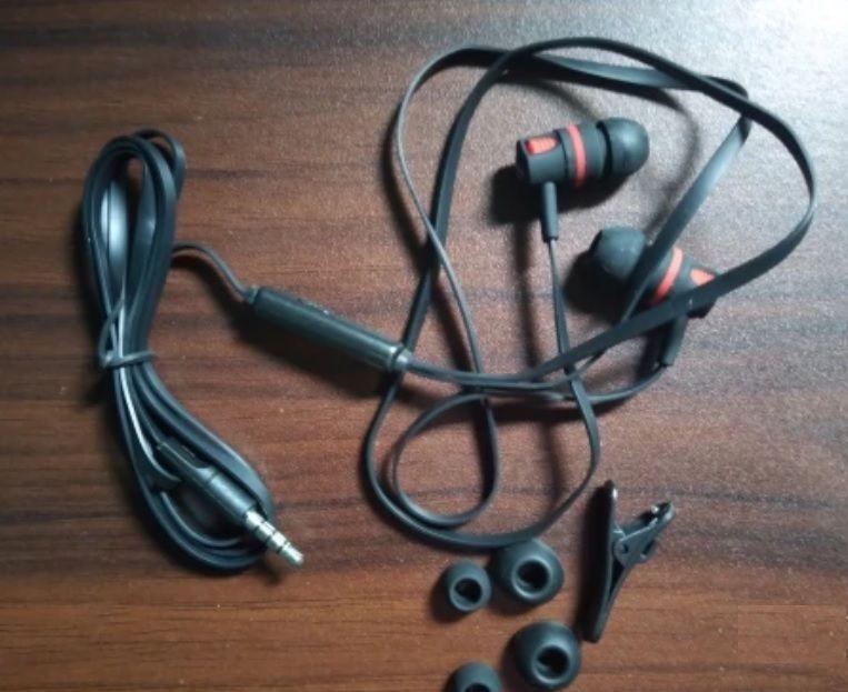 Audífonos Con Cable y Microfono para smartphone Auxiliar Jack 3,5-5