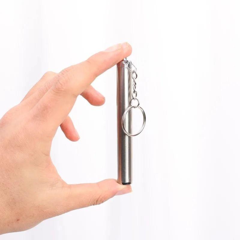 Linterna LED Potente de Aluminio Aeroespacial | AAA Incluidas | Ideal para Emergencias y Exteriores-4