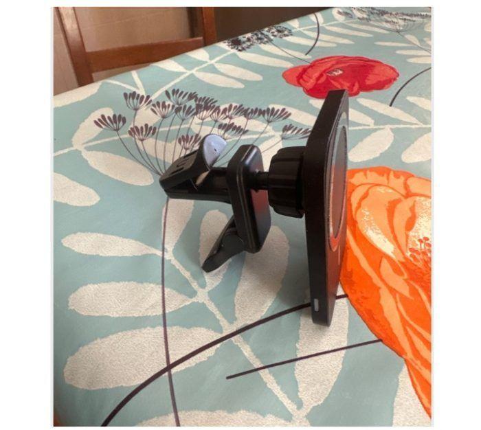 Base Magnética de Metal 2 en 1: Soporte para Celular + Cargador Inalámbrico Rápido 30W | Universal A-4