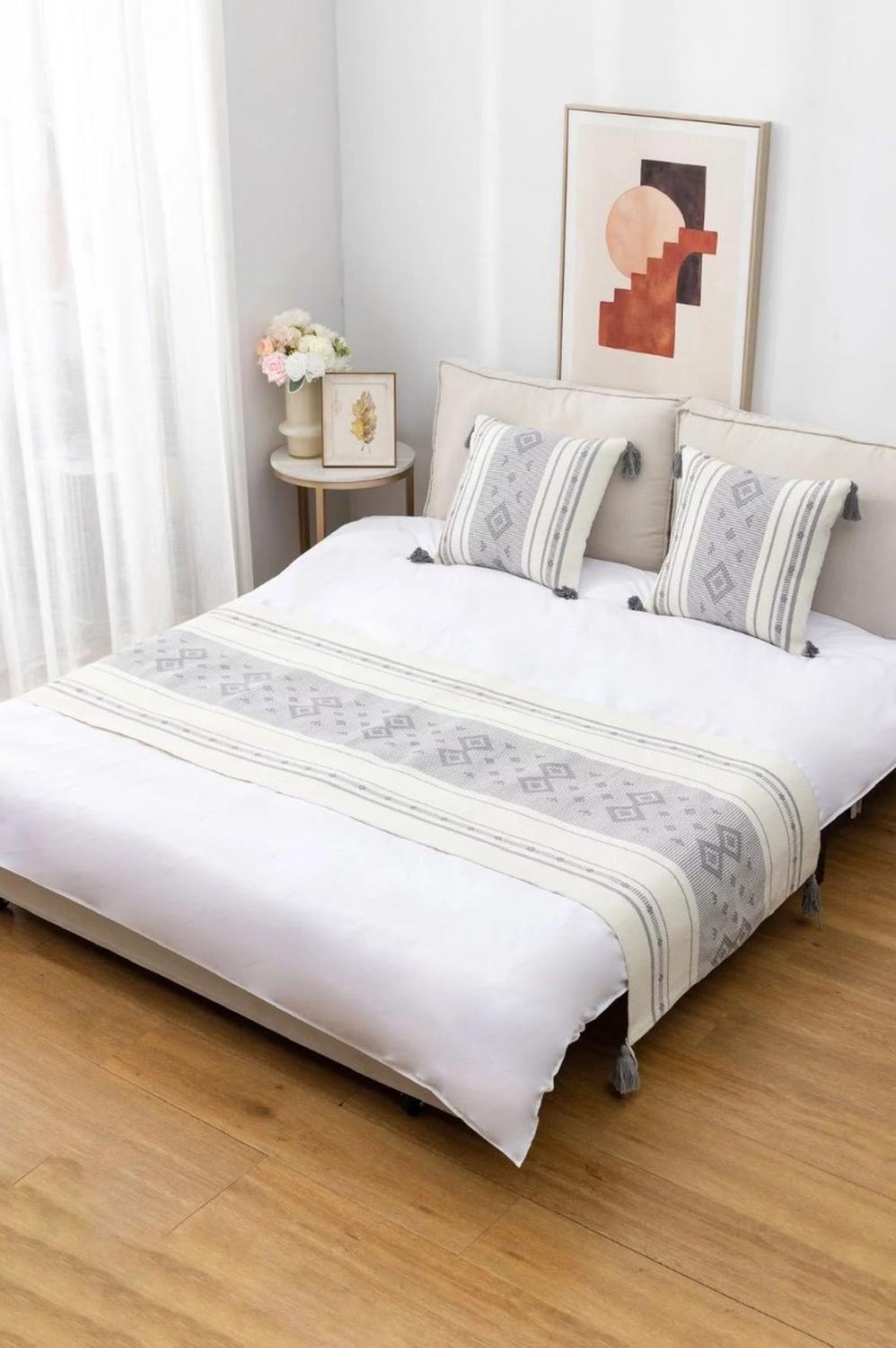 Set Piecera + Dos Fundas De Cojín Croche Rombo Colores-1