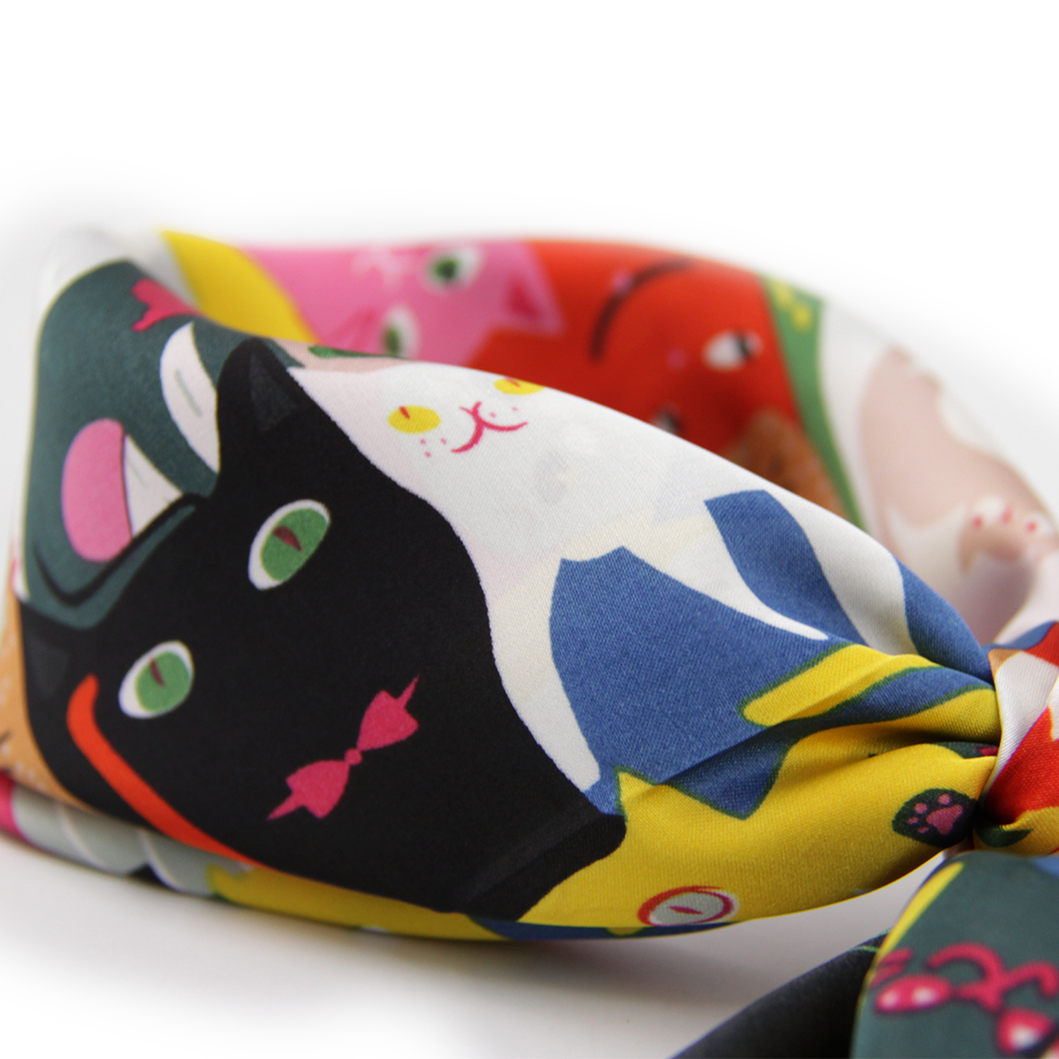 Pañuelo seda corto gatitos 229-2