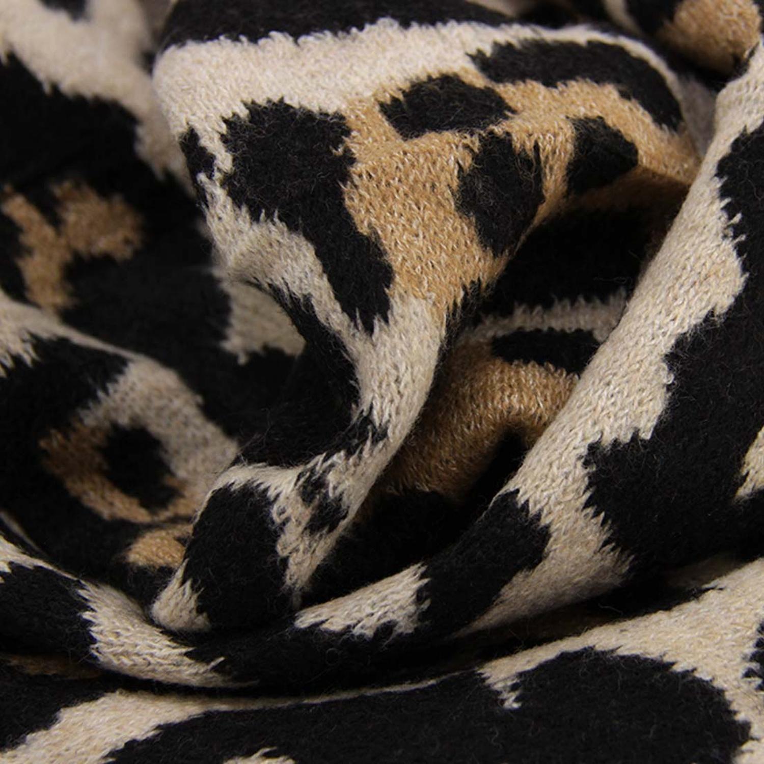 Bufanda / Chal Triangular Mujer Tejida Animal Print Invierno-2