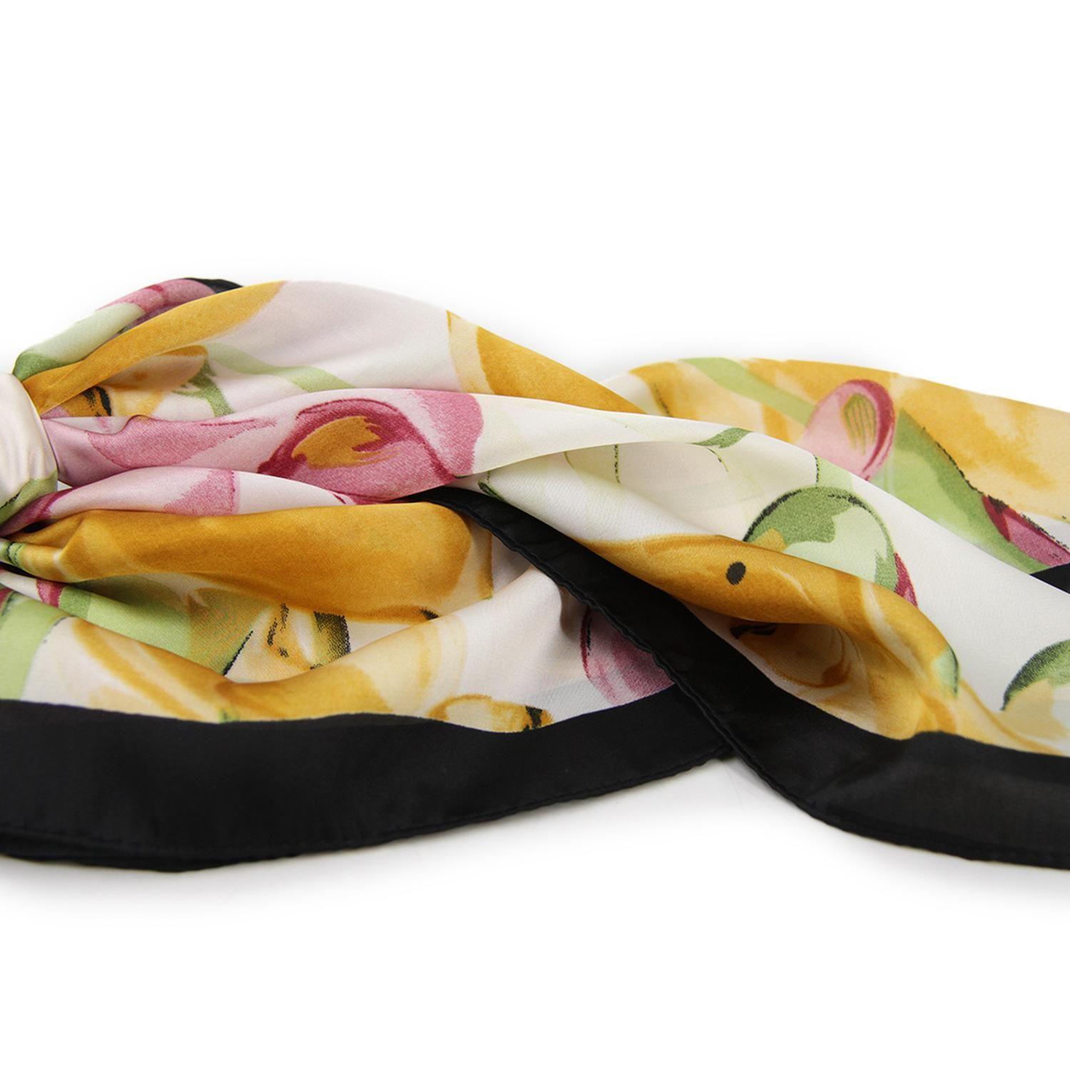 Pañuelo mediano 90x90 primaveral-2