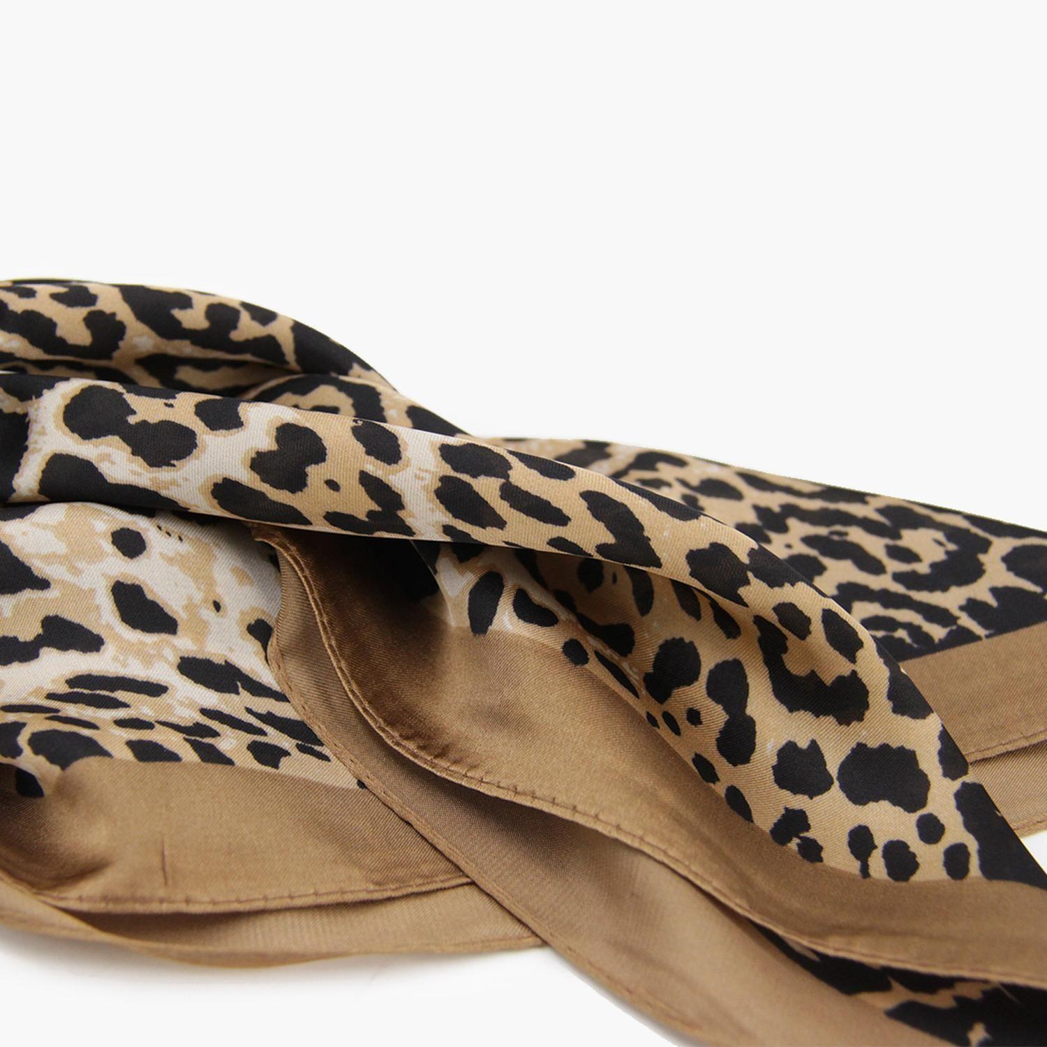 Pañuelo de satín print de leopardo-2