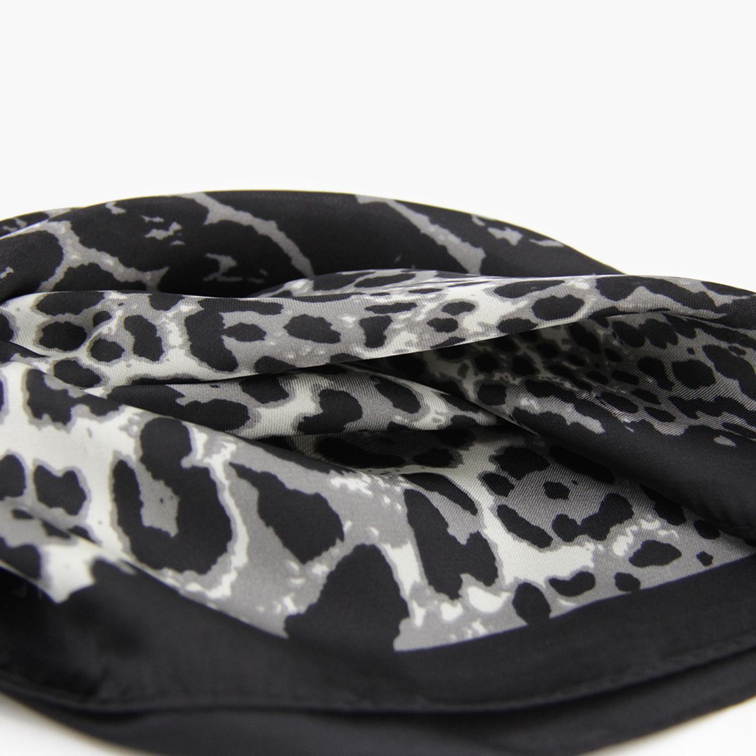 Pañuelo de satín print de leopardo-2