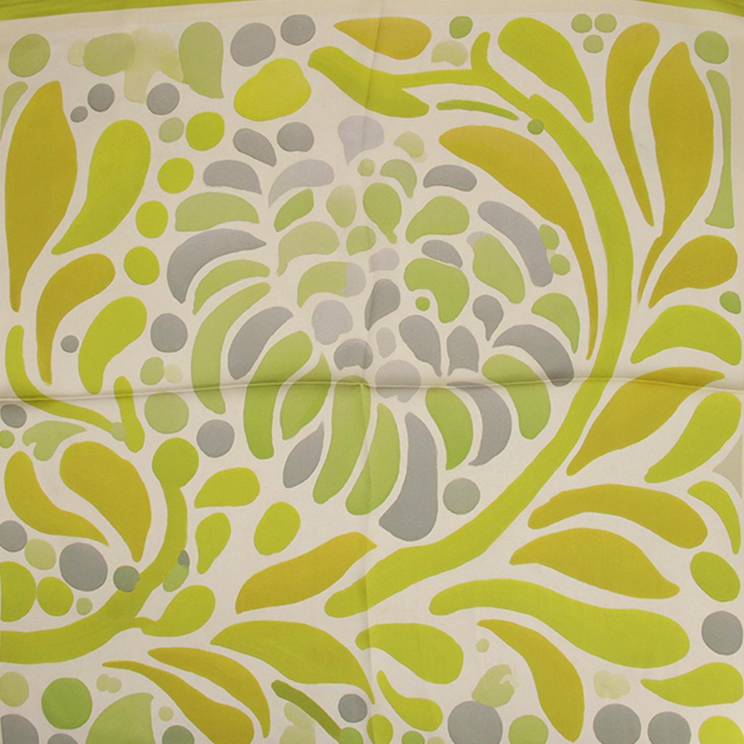 Pañuelo corto de mujer tipo seda 70x70 353-2