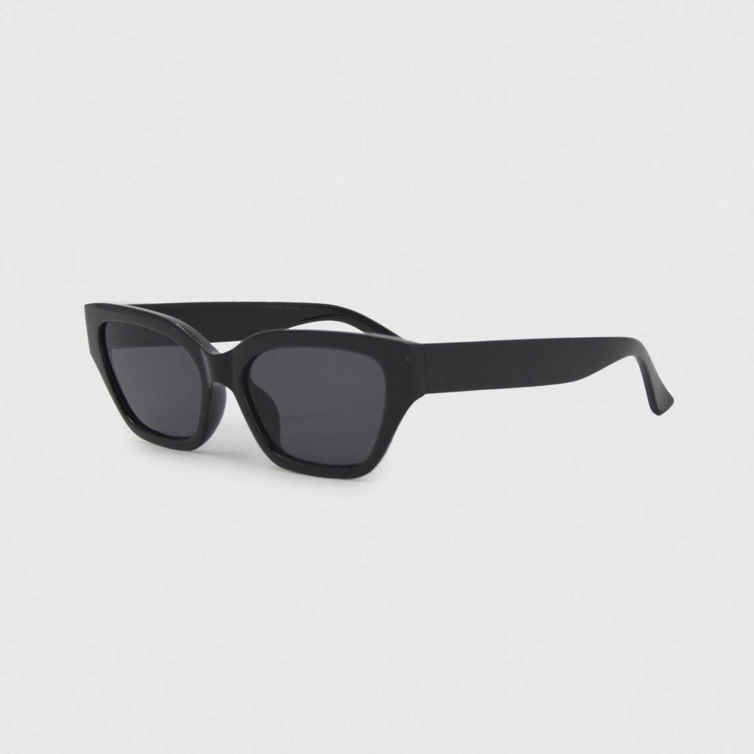Lentes De Sol Negros Modelo Cat Eye Uva Uvb-1