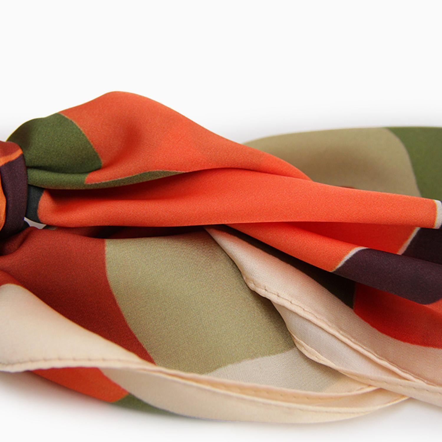 Pañuelo corto de mujer tipo seda 70x70 368-2