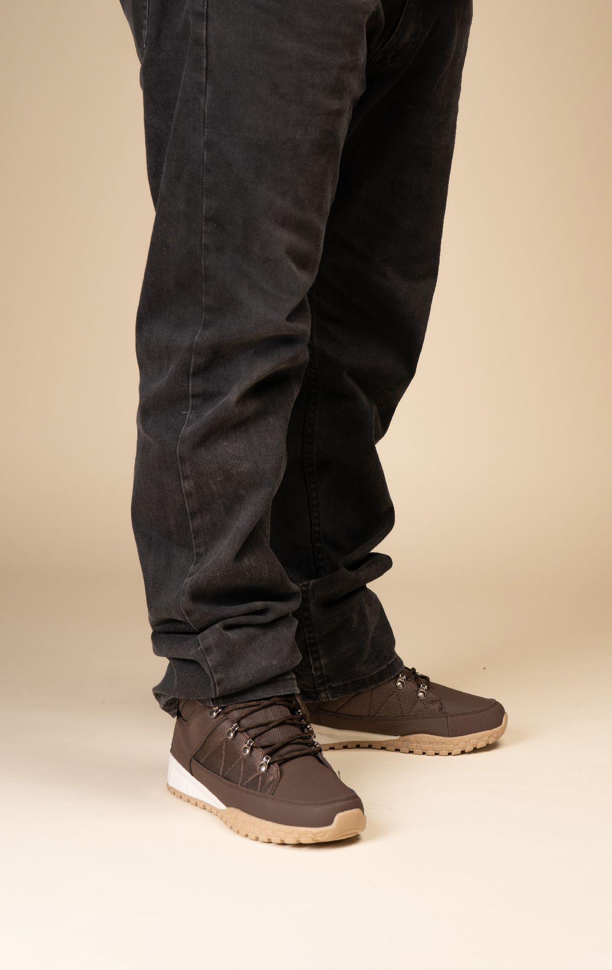 Bototo Outdoor Hombre Café Vinicio Chinitown-1
