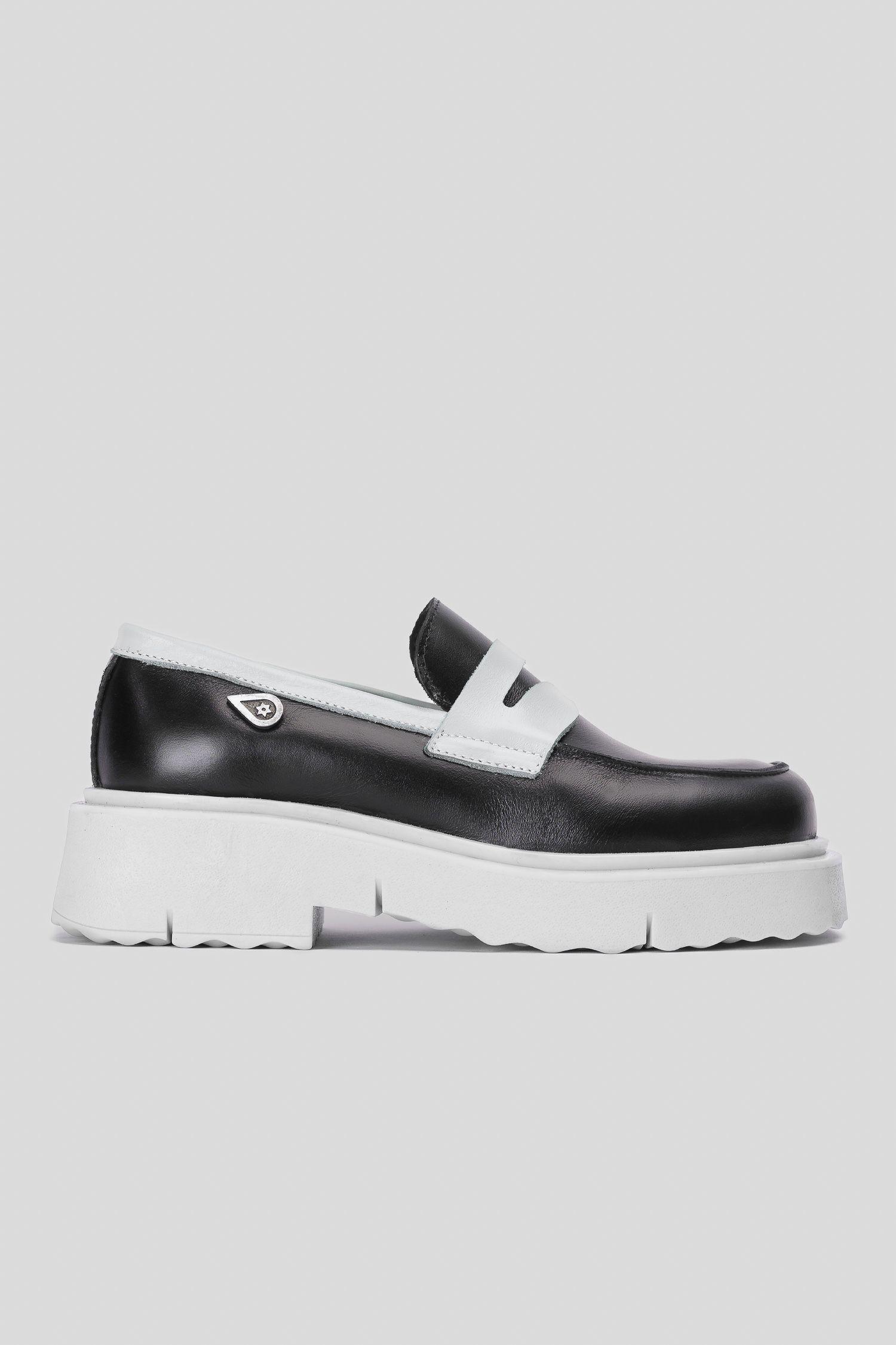 Mocasín Cuero Mármara Negro Celeste Landazuri-0