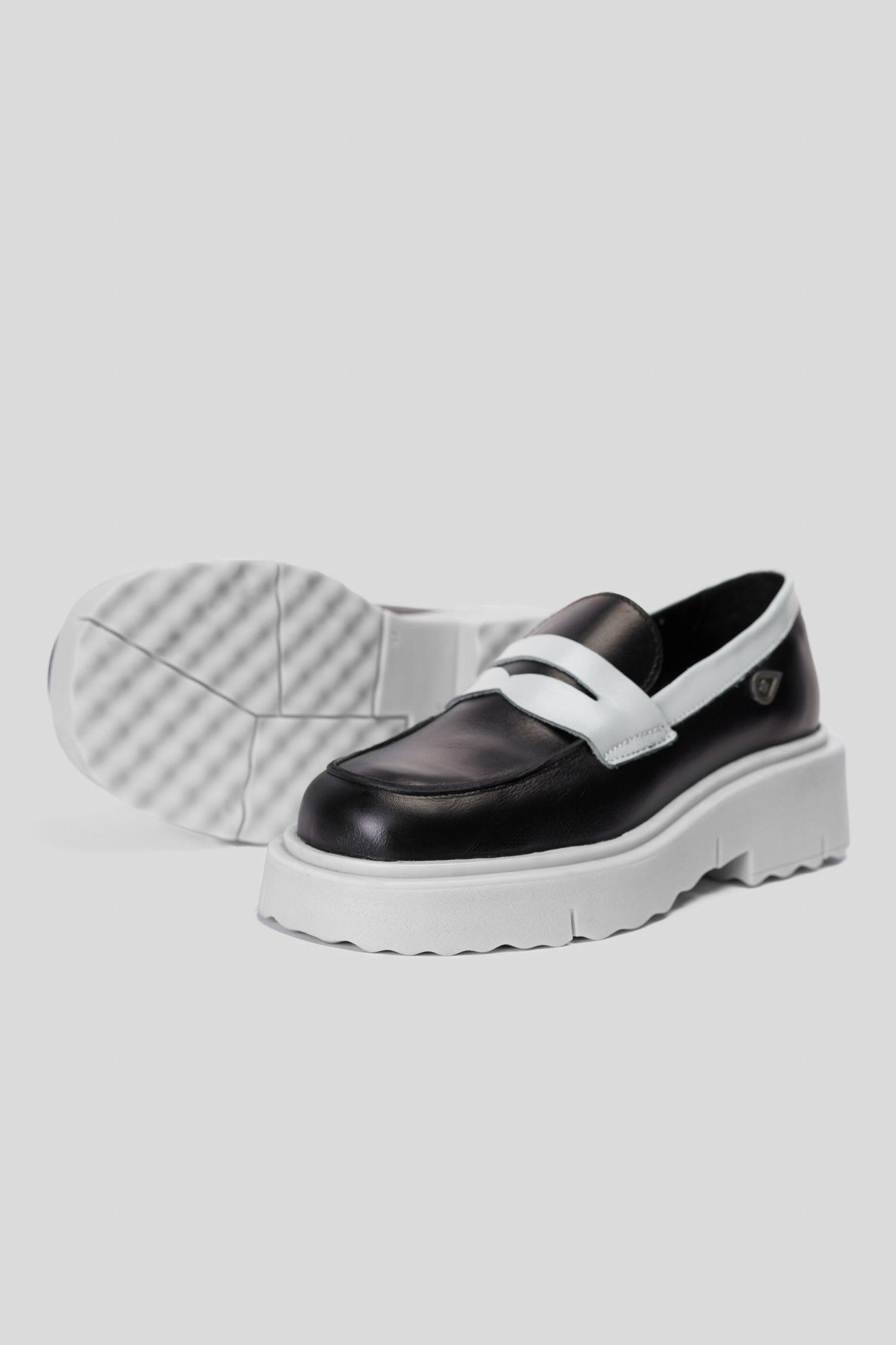 Mocasín Cuero Mármara Negro Celeste Landazuri-5