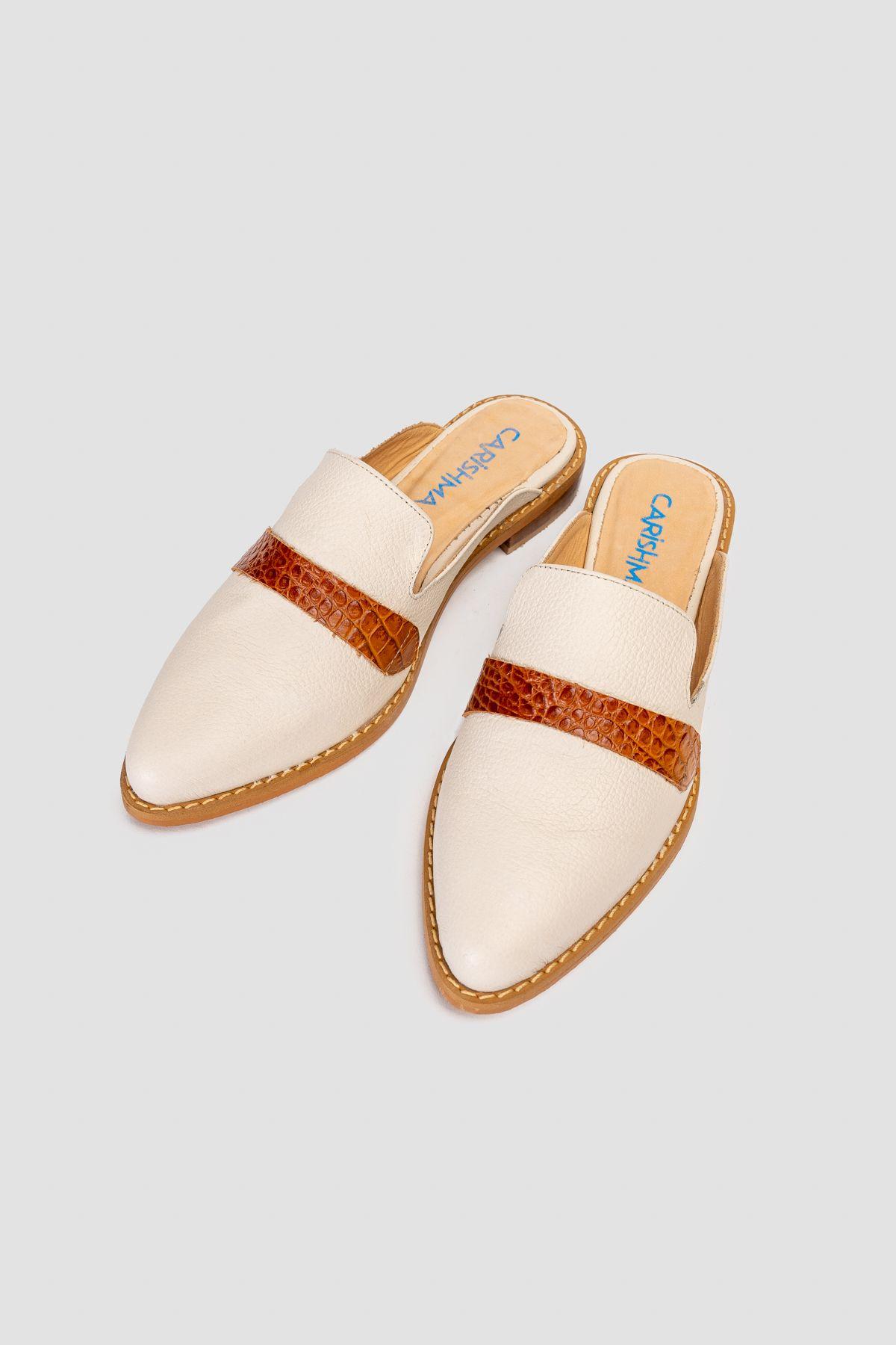 Babucha Cuero Amaranta Blanca Carishma-2