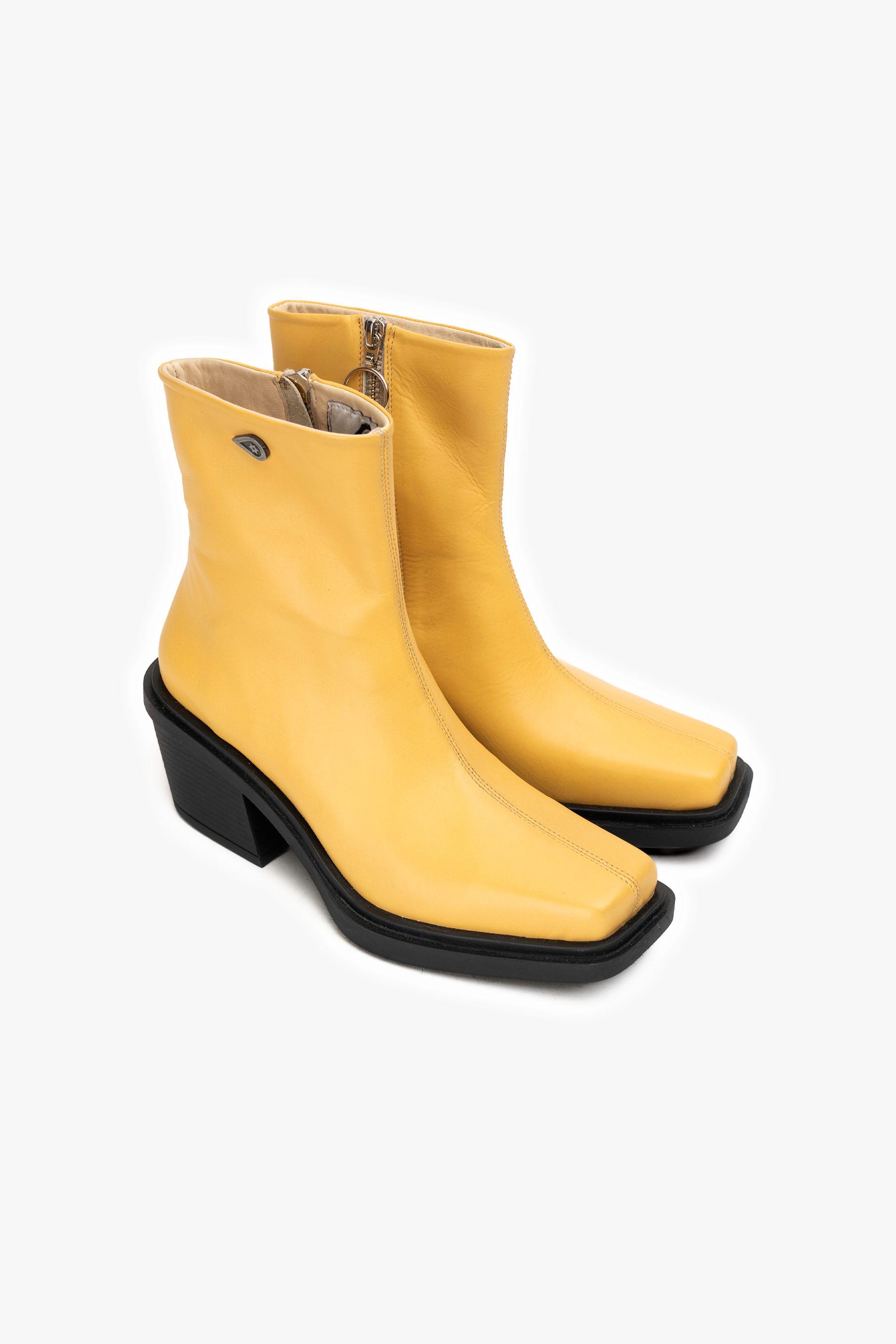Botín Cuero Hela Amarillo Landazuri-4