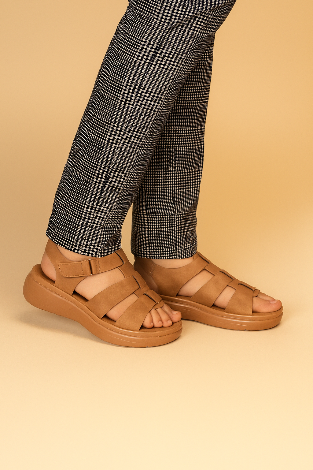 Sandalia Casual Mujer Camel Bass Chinitown-5