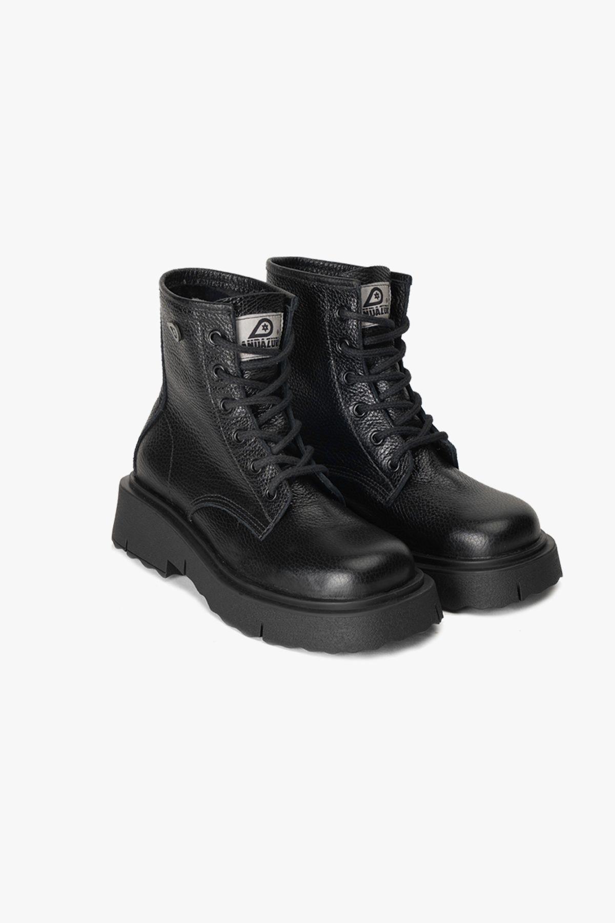 Botín Cuero Atenea Negro Caviar Landazuri-4