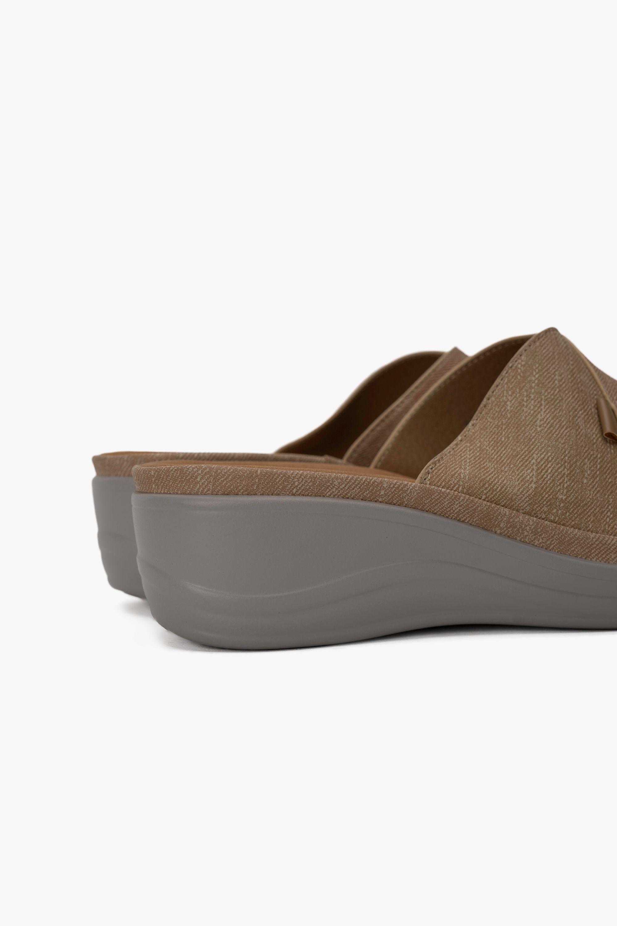 Sandalia Casual Mujer Beige Wix Chinitown-3
