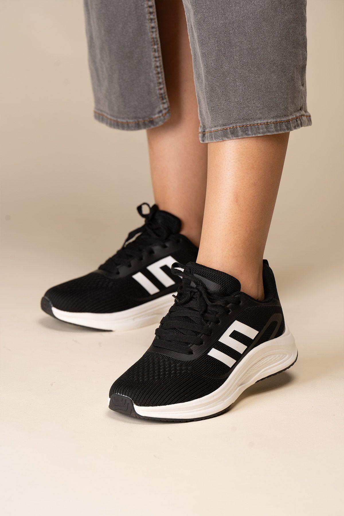 Zapatilla Mujer Negro Triale Chinitown-6