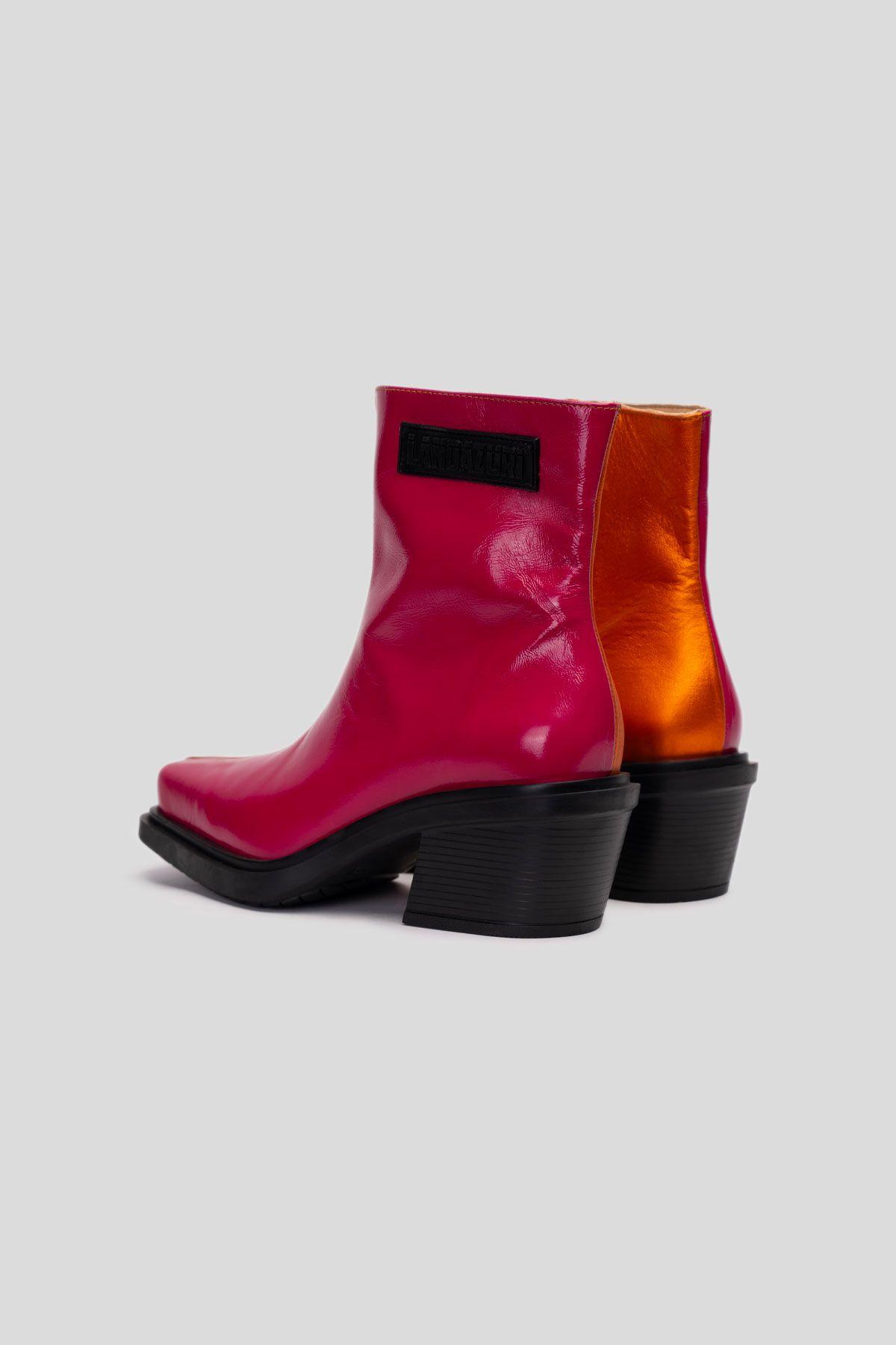 Botín Cuero Hela Fucsia Landazuri-3