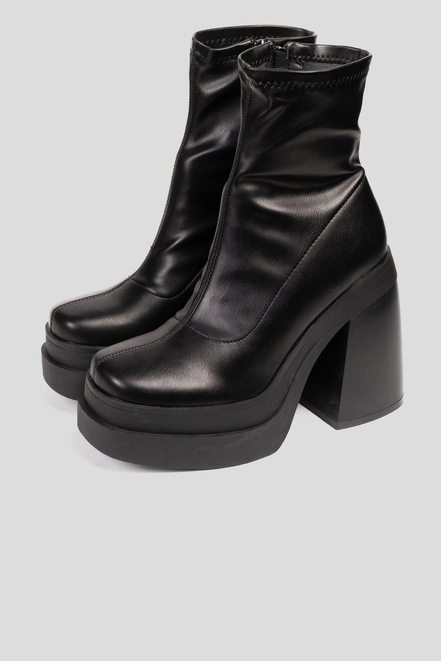 Bota Mujer Negro Danella Chinitown-2