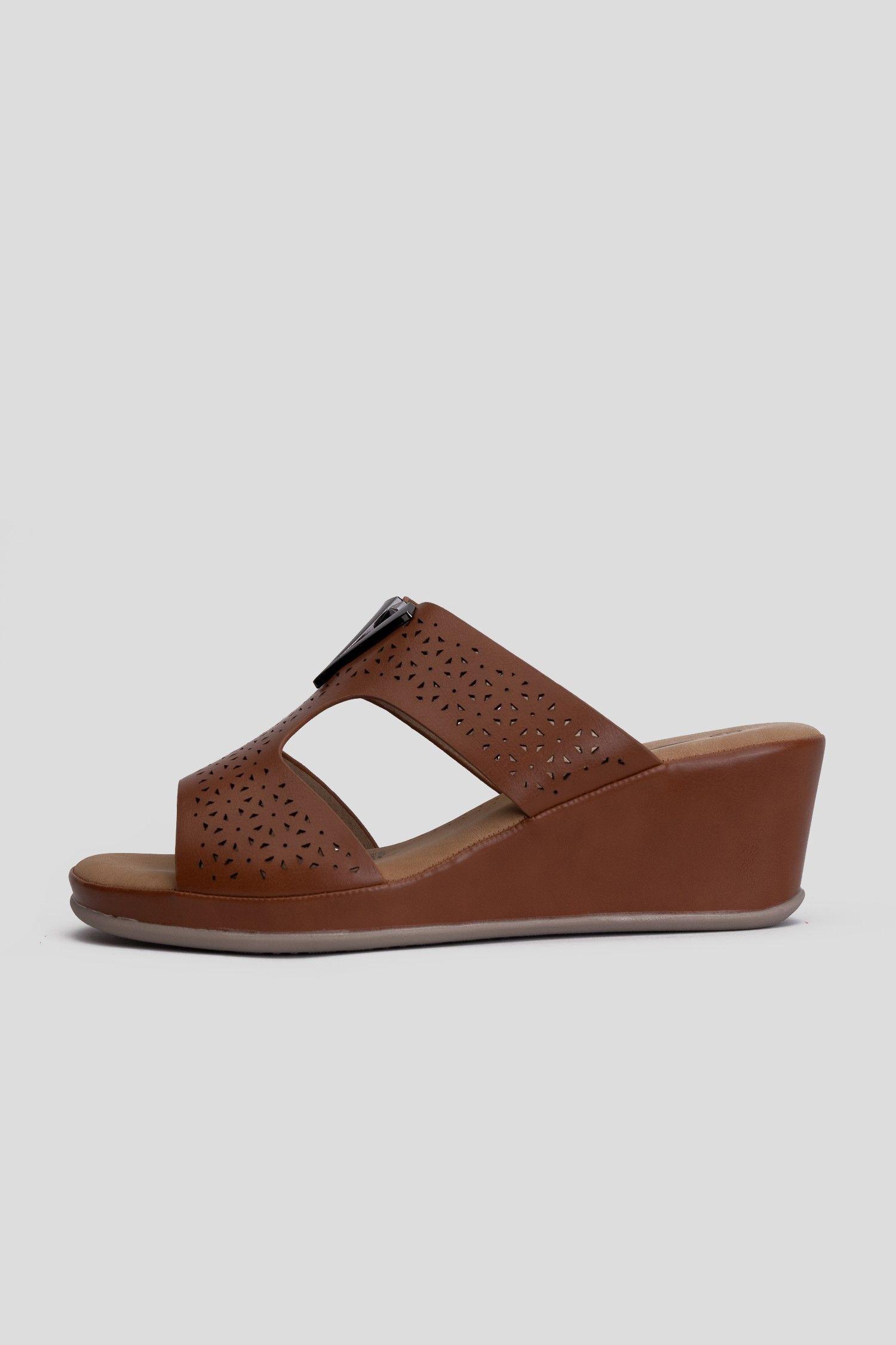 Sandalia Mujer Café Raquel Chinitown-1