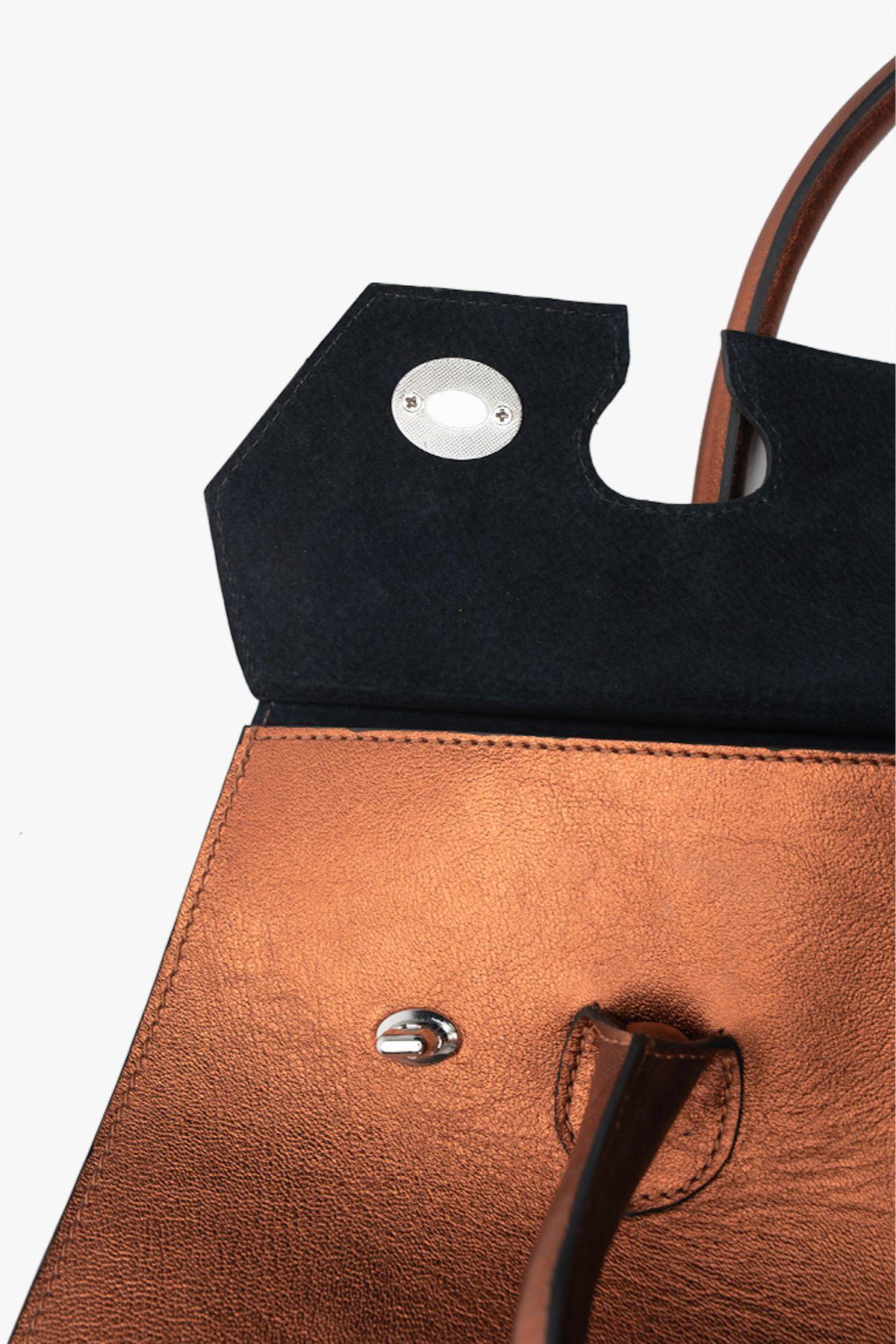 Cartera de Mano Cobre Landazuri-6