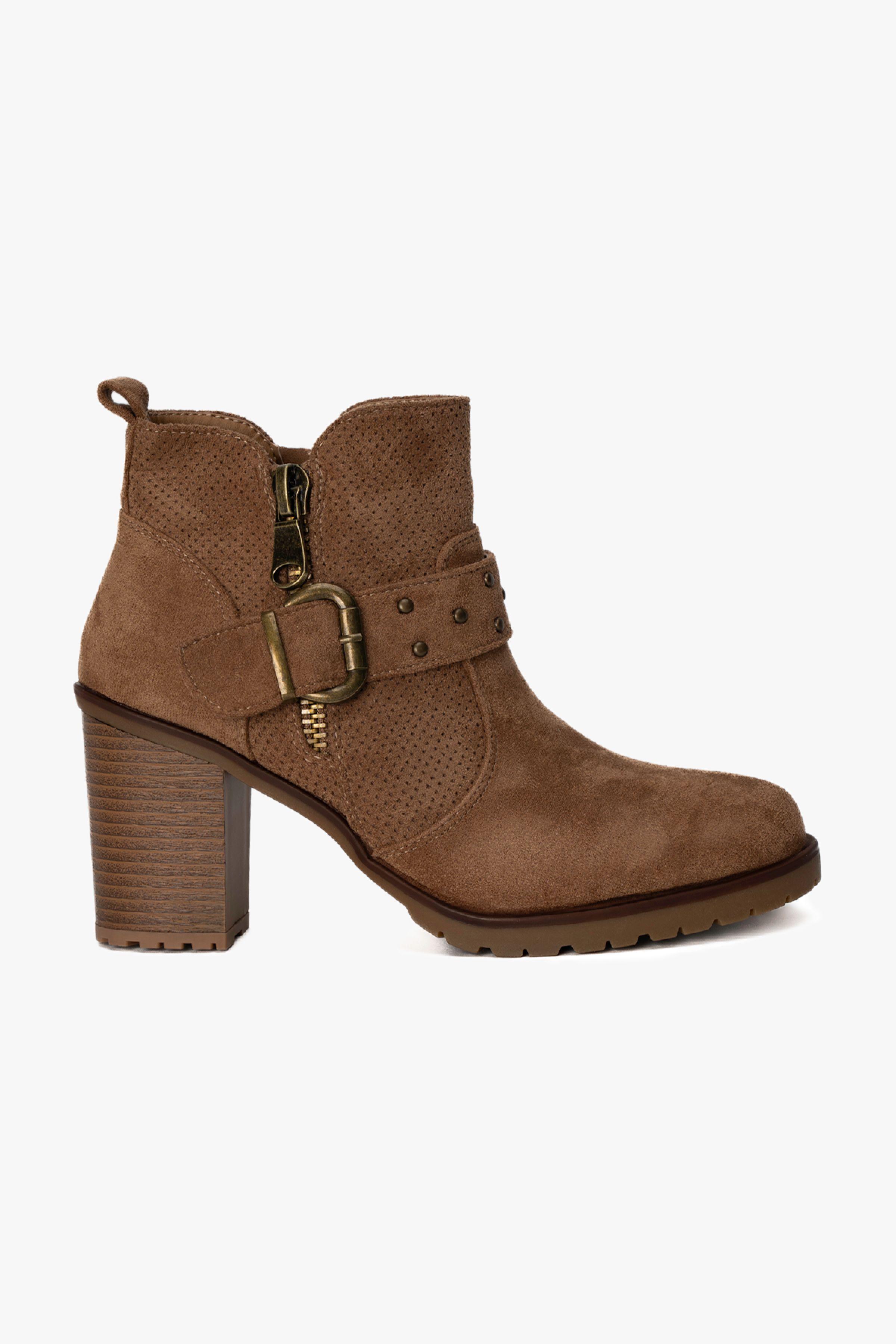 Botín Casual Mujer Camel Alessa Chinitown-0