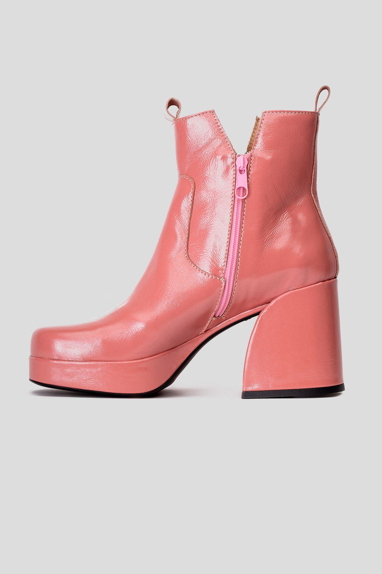 Botín Cuero Aspasia Rosada Landazuri-1