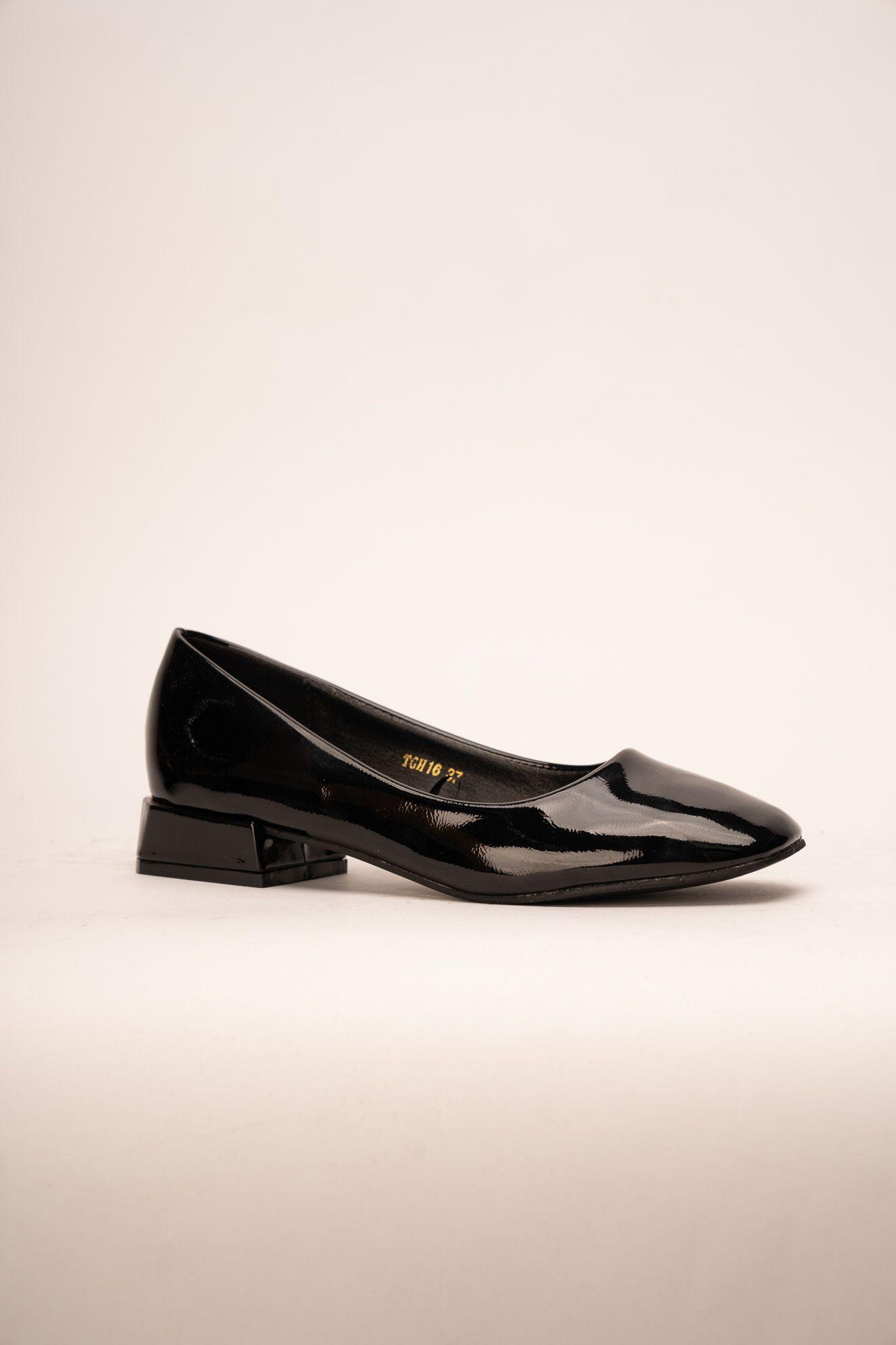 Mocasín Formal Mujer Negro Nour Chinitown-1