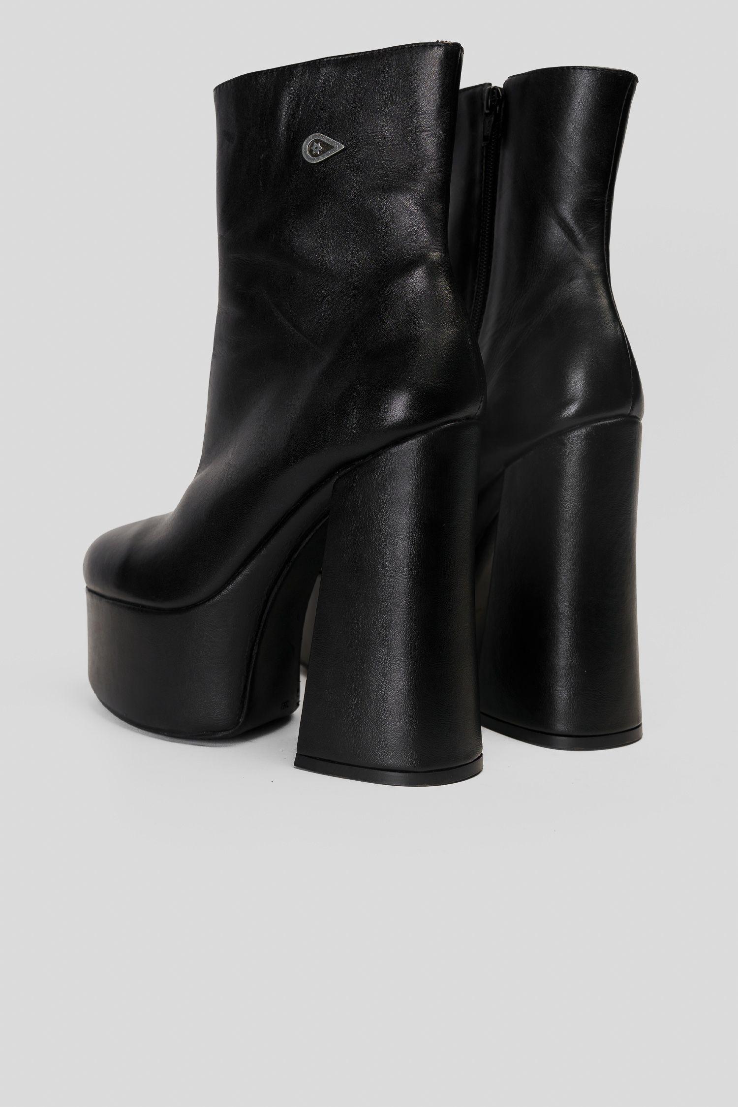 Taco Cuero Mesalina Negro Volt Landazuri-3