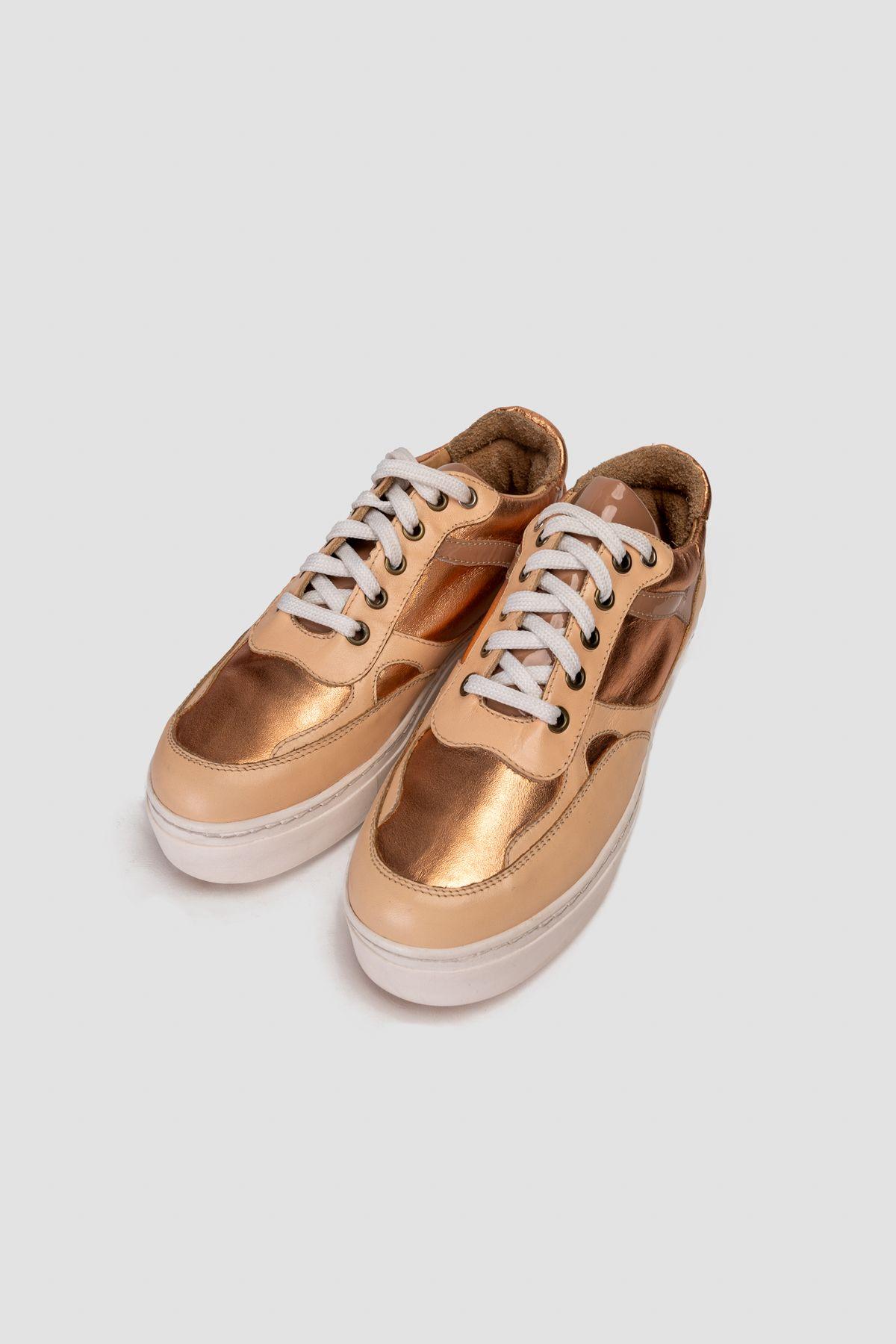 Zapatilla Cuero Caleana Dorado Desgastado Carishma-2