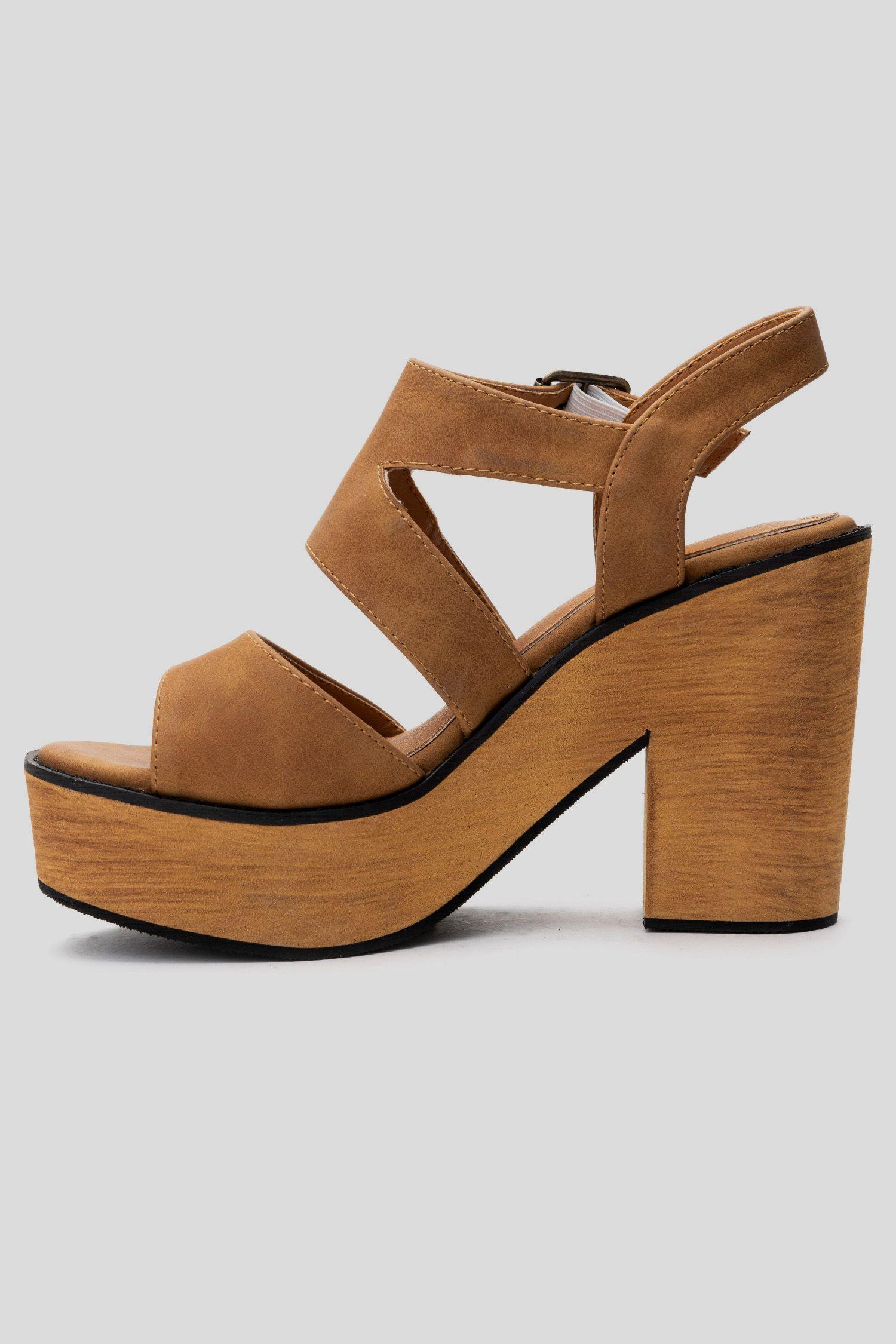 Sandalia Mujer Camel Georgia Chancleta-1