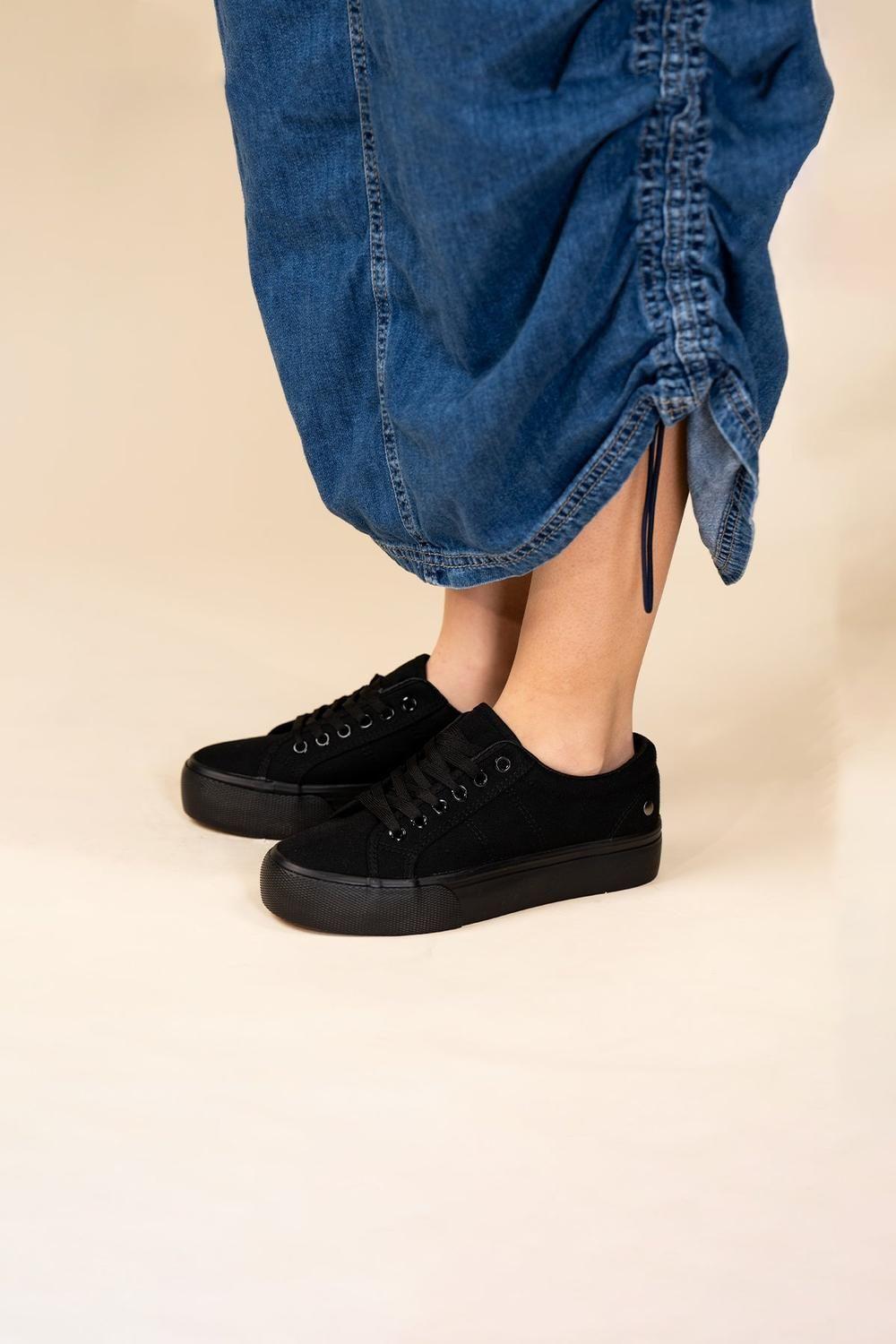 Zapatilla Mujer Negro Susy Chinitown-4