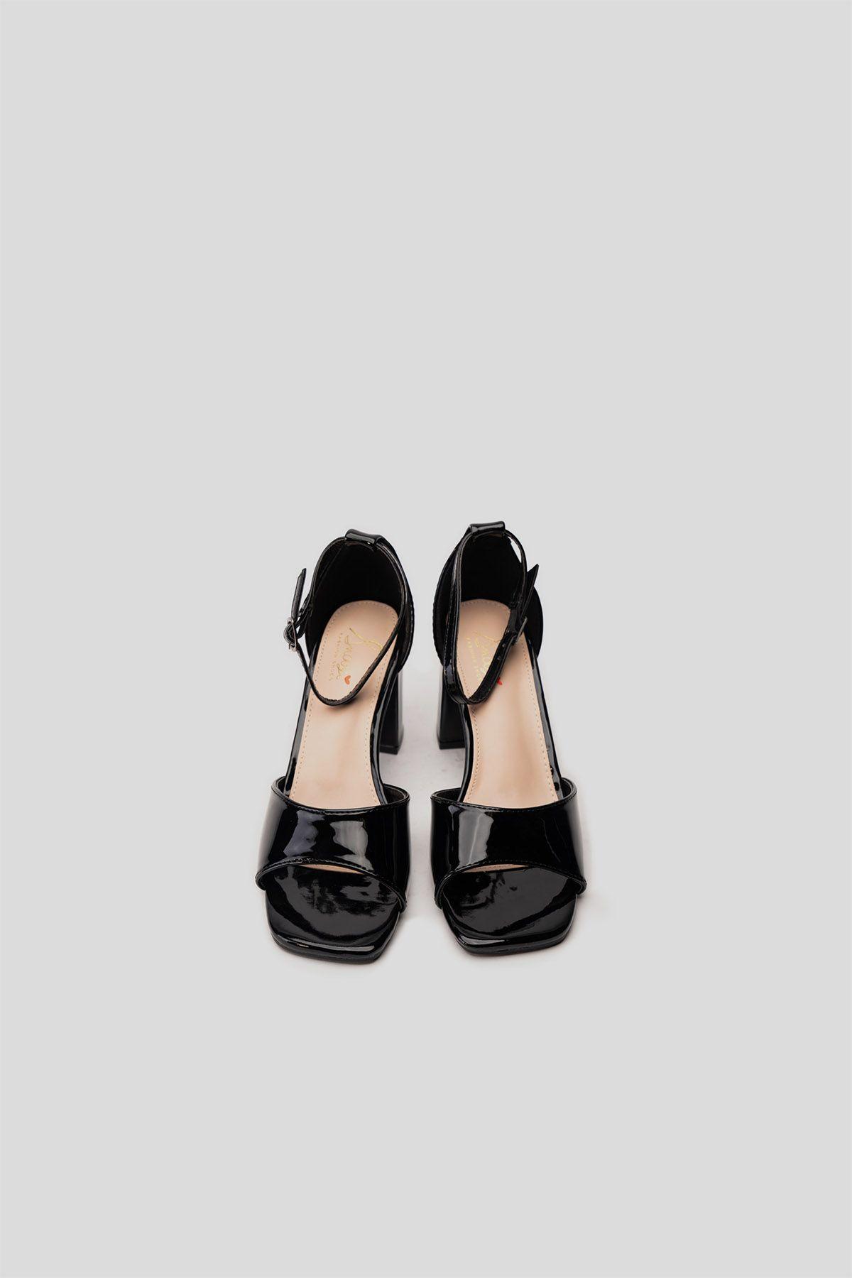 Sandalia Mujer Negro Alexandra Chinitown-2