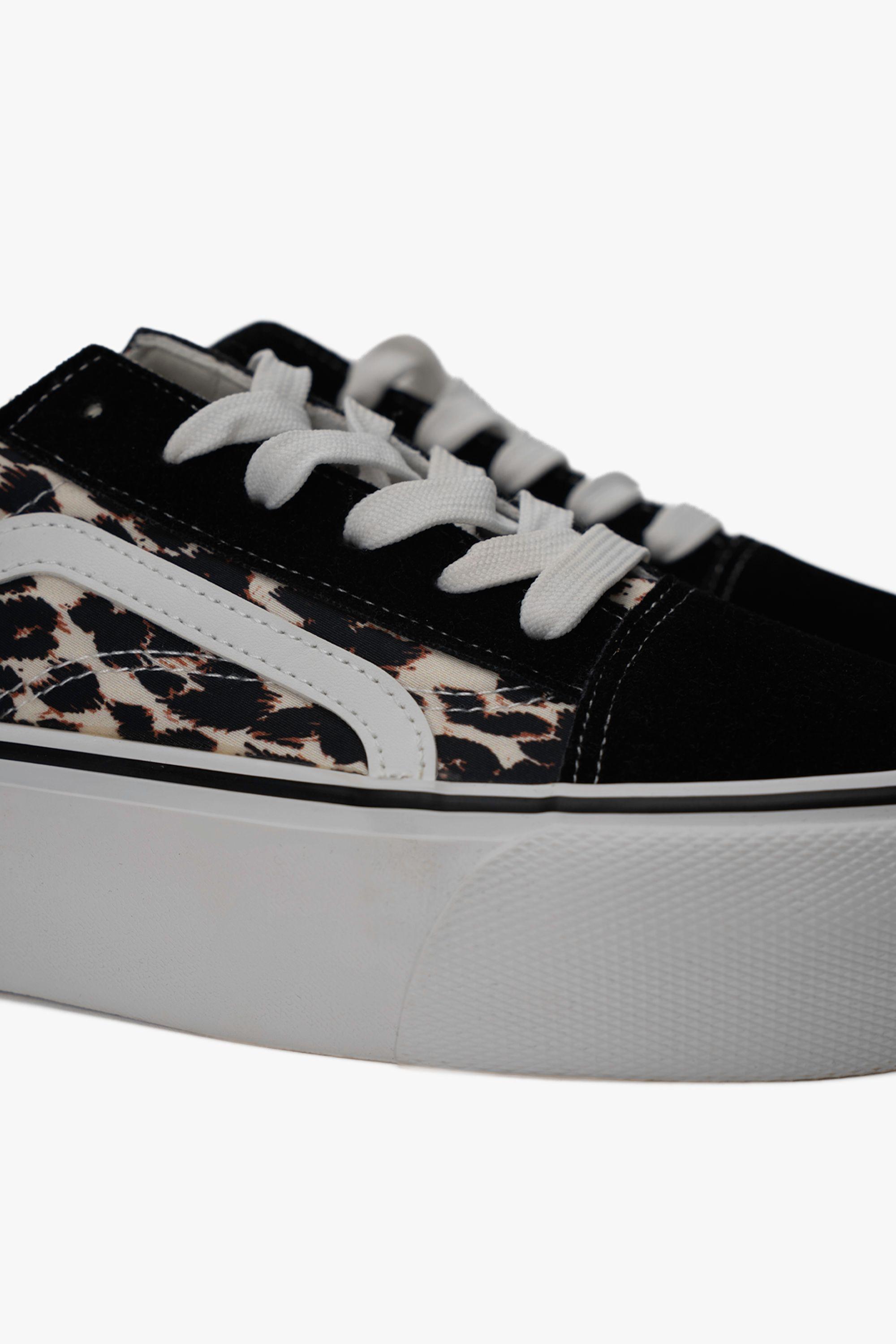 Zapatilla Urbana Mujer Print Lourdes Chinitown-3