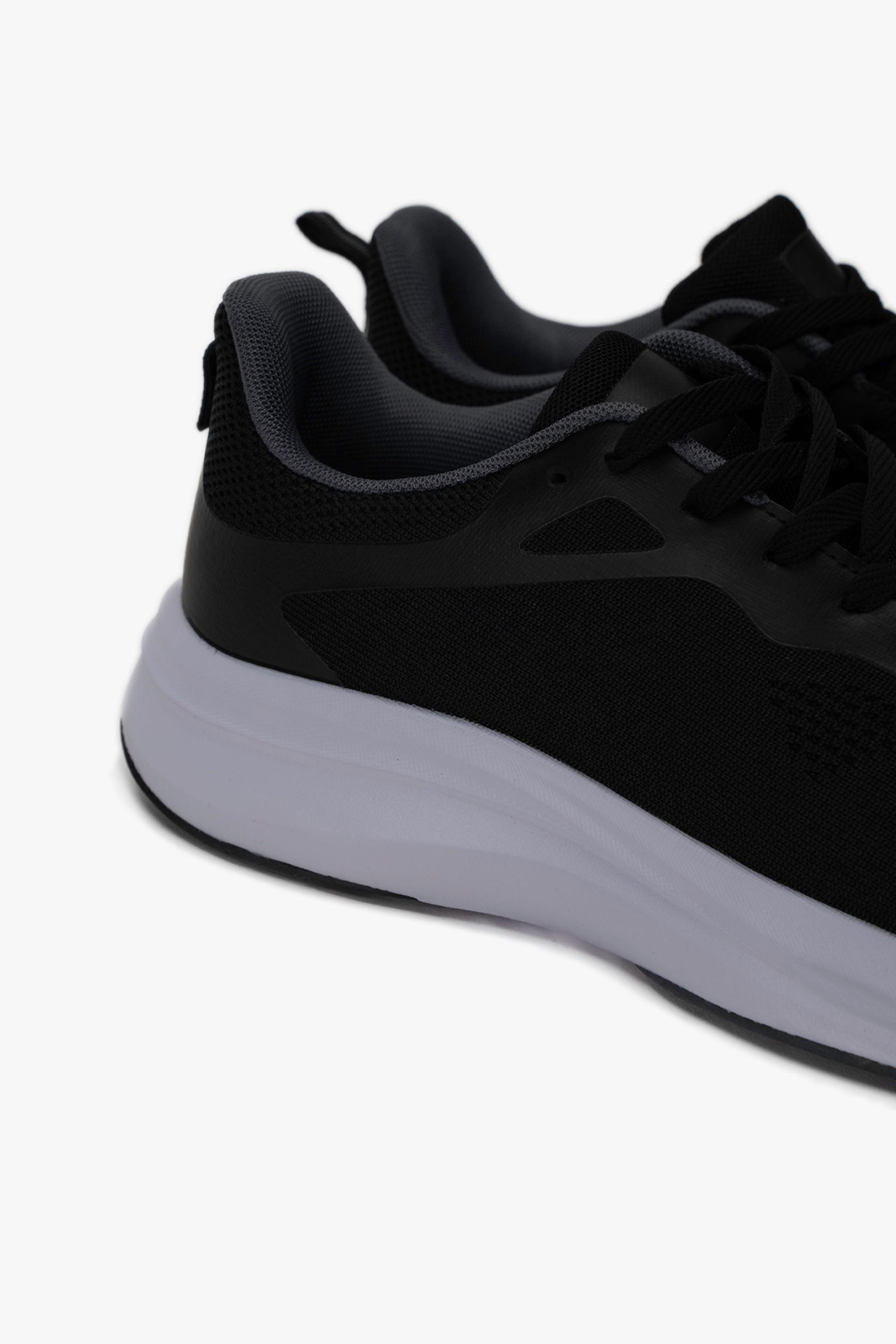 Zapatilla Deportiva Hombre Negro Nataniel Chinitown-3
