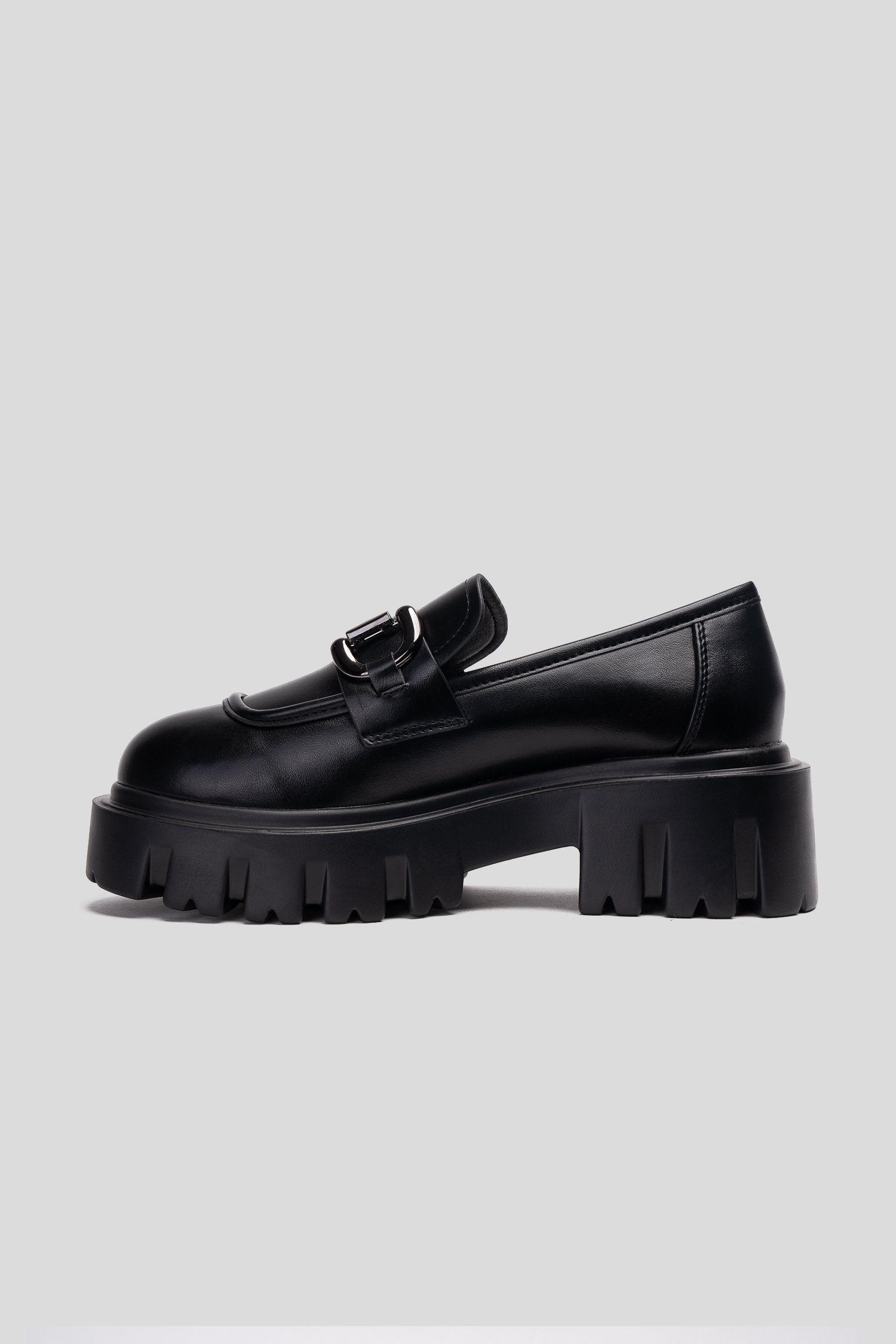 Mocasín Mujer Negro Celina Apóstol-1
