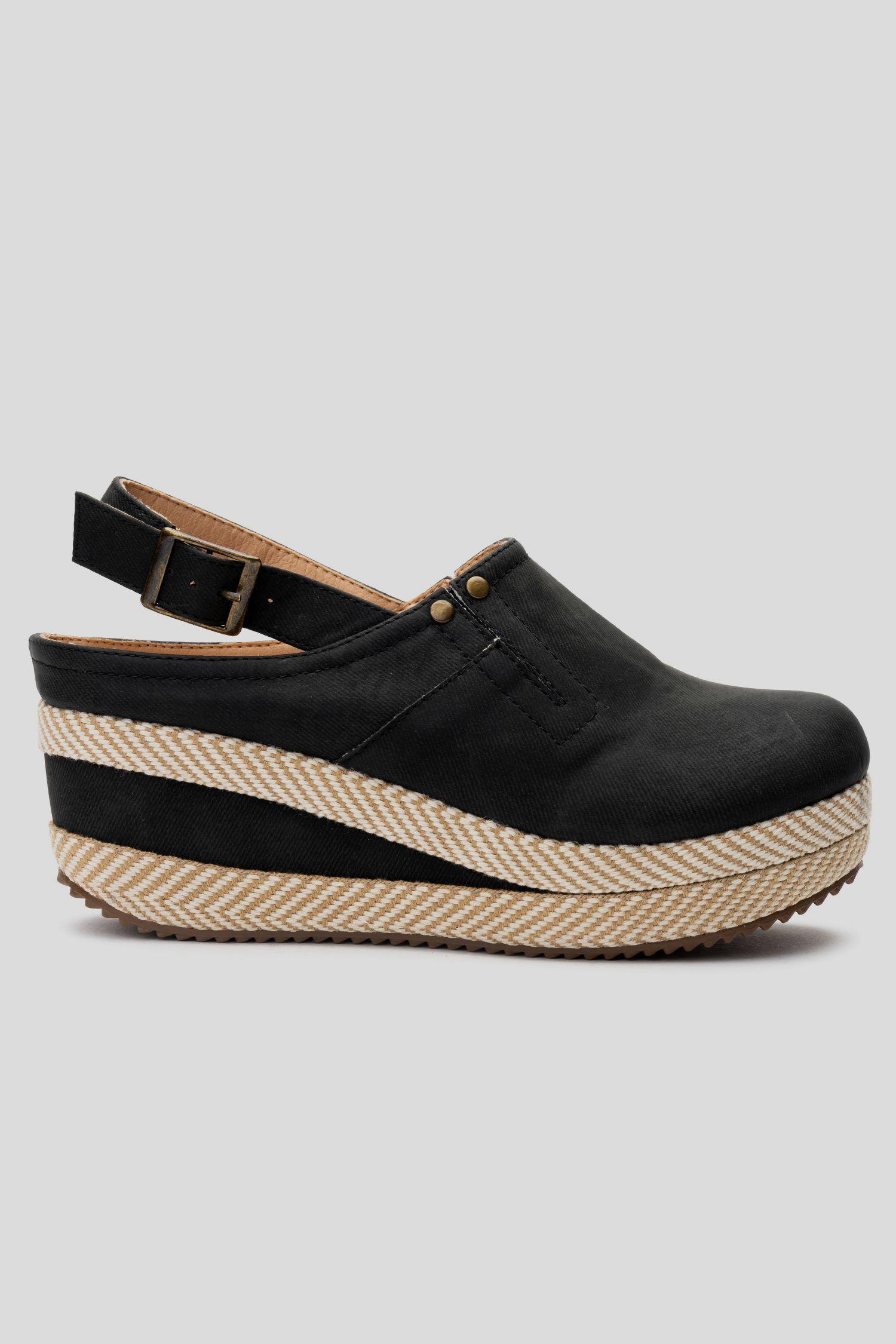 Zapato Mujer Negro Petra Chancleta-0