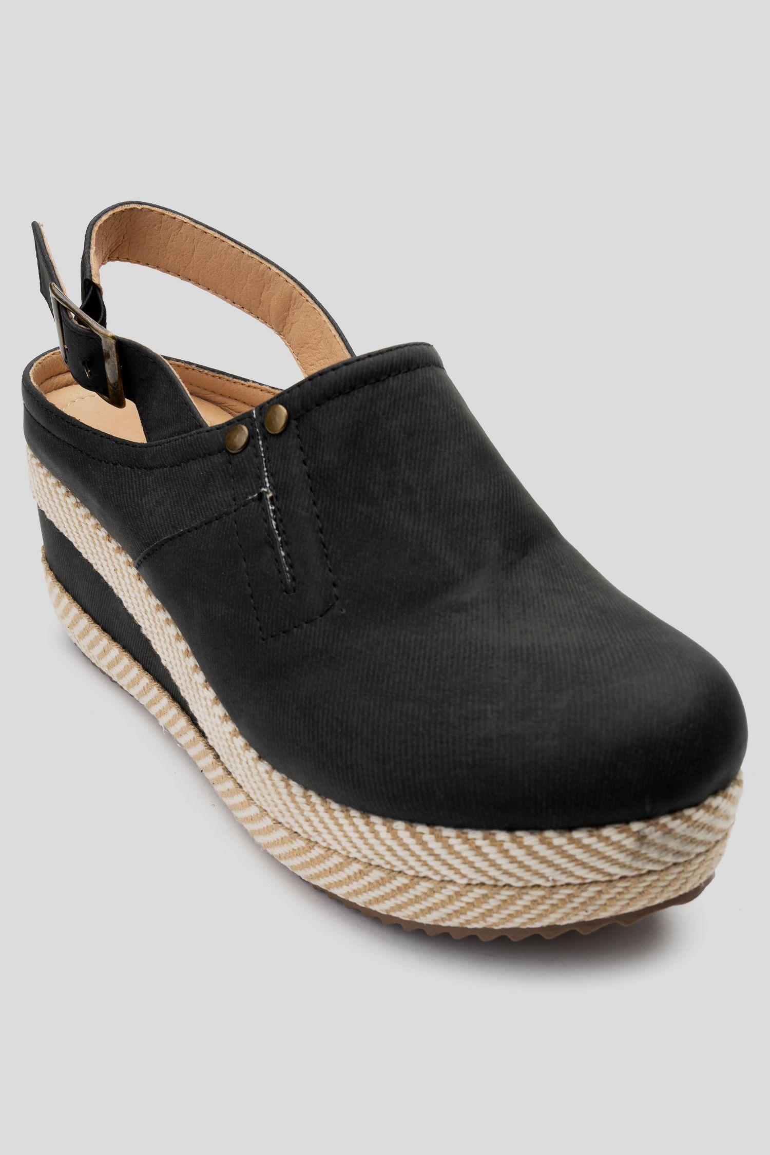Zapato Mujer Negro Petra Chancleta-2